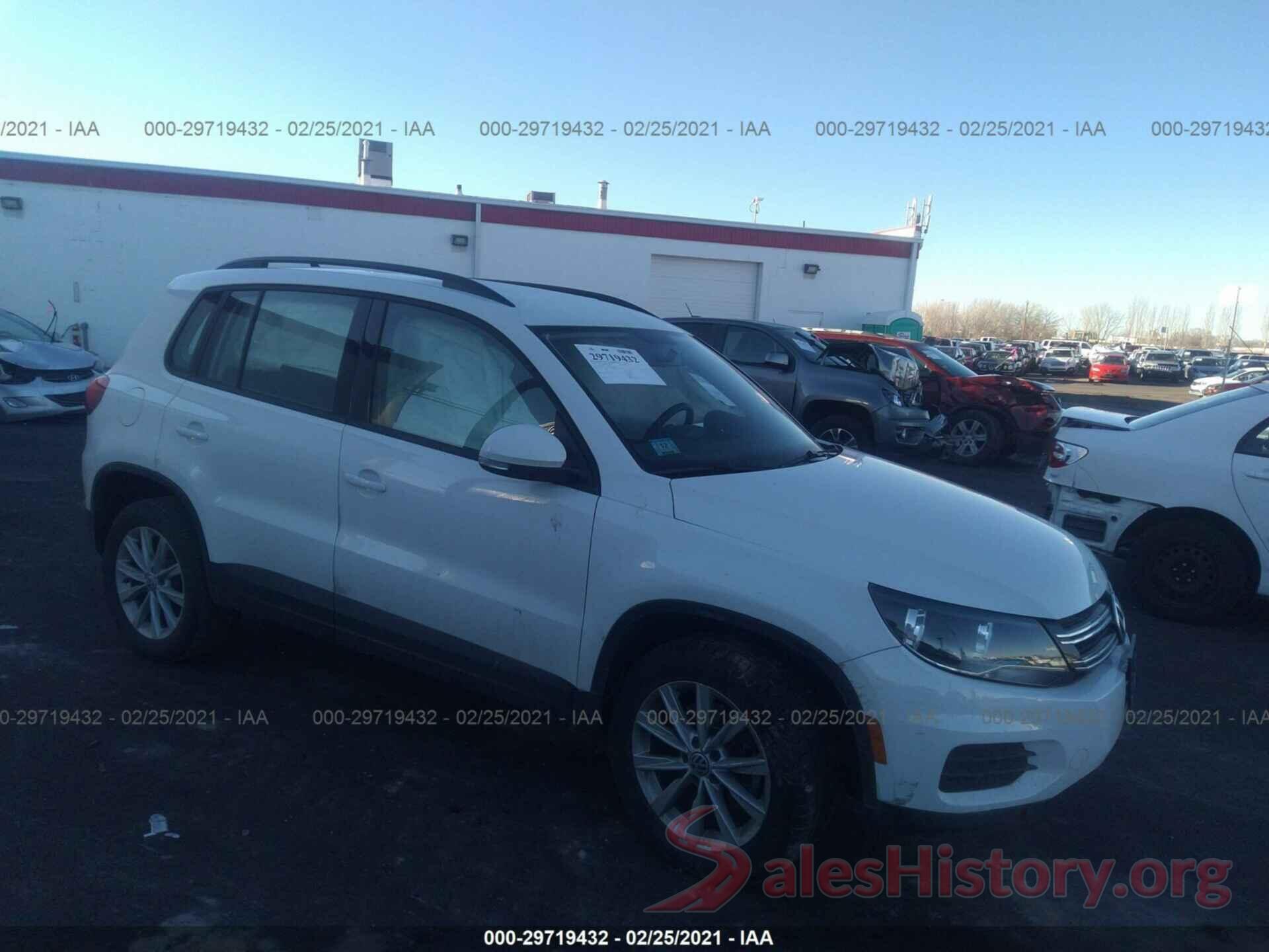 WVGAV7AX5HK043982 2017 VOLKSWAGEN TIGUAN