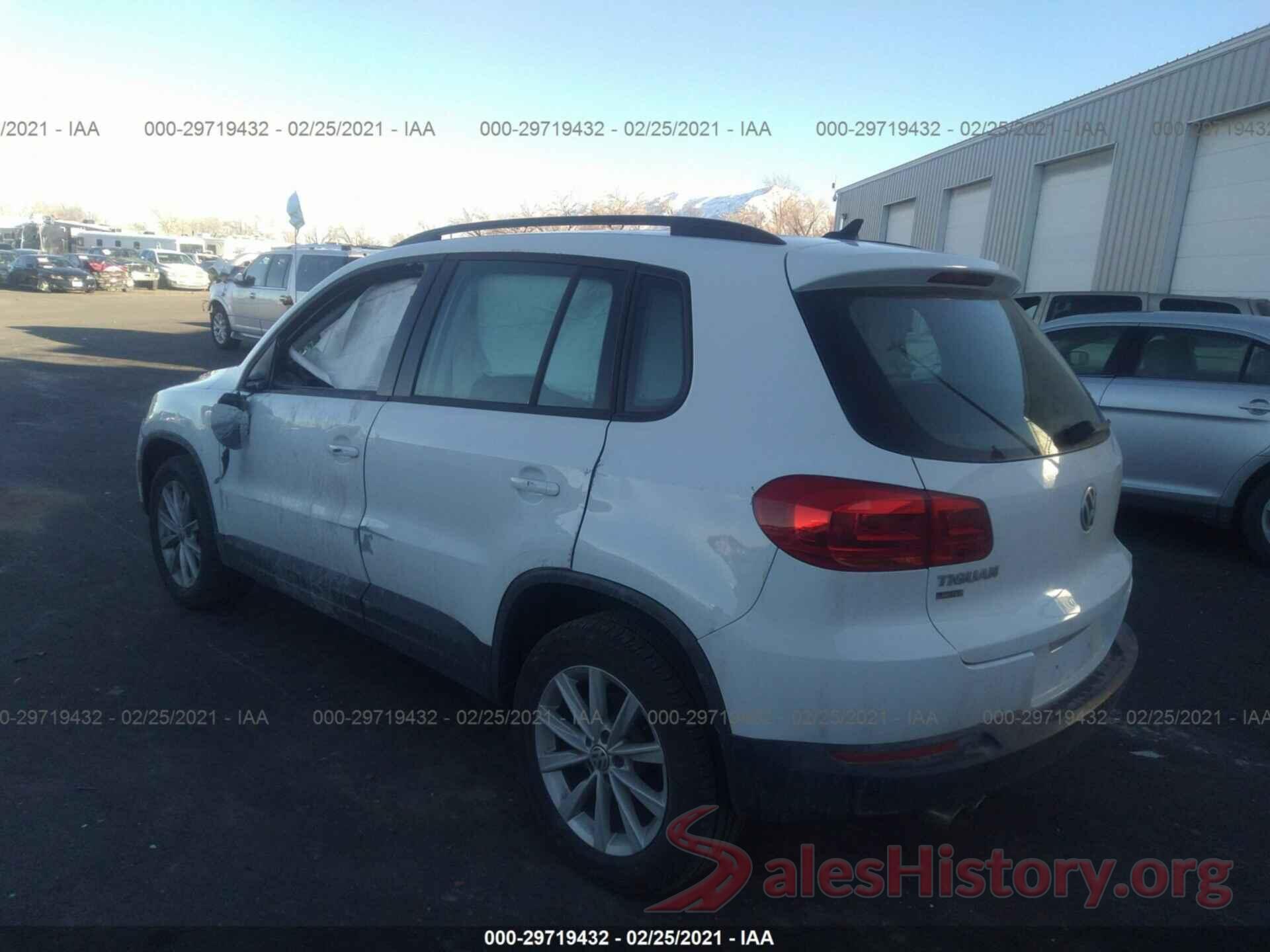 WVGAV7AX5HK043982 2017 VOLKSWAGEN TIGUAN