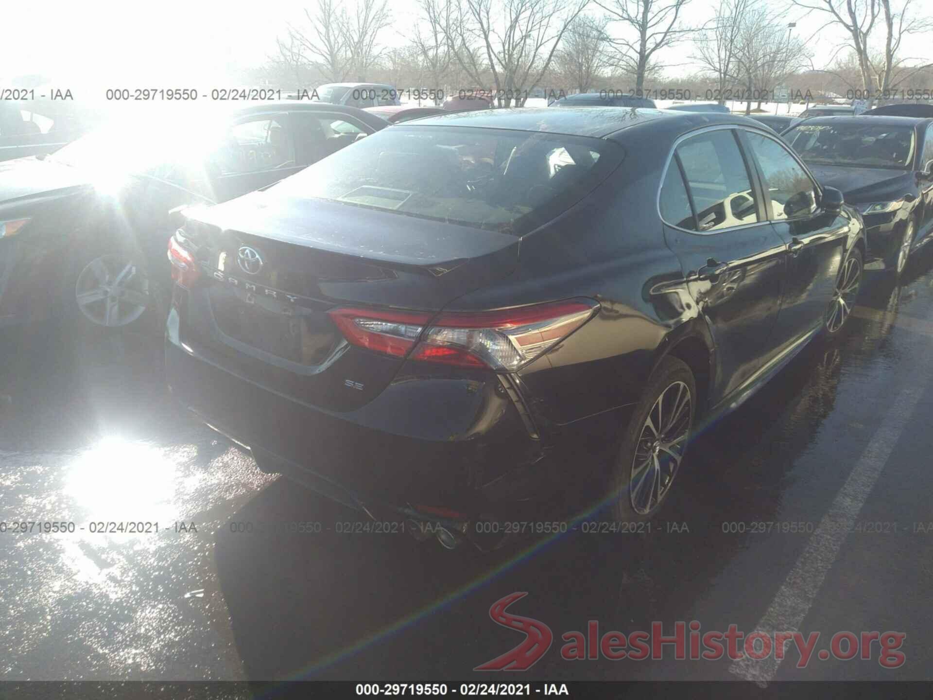 4T1B11HKXJU590893 2018 TOYOTA CAMRY