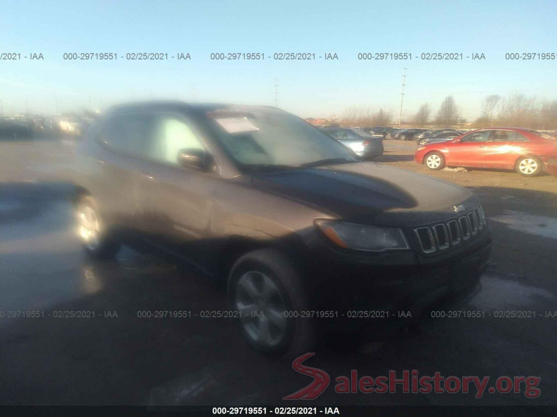 3C4NJDBB2JT481348 2018 JEEP COMPASS