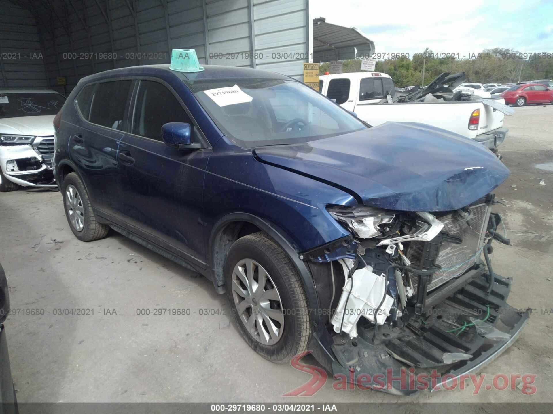 KNMAT2MT8JP581803 2018 NISSAN ROGUE