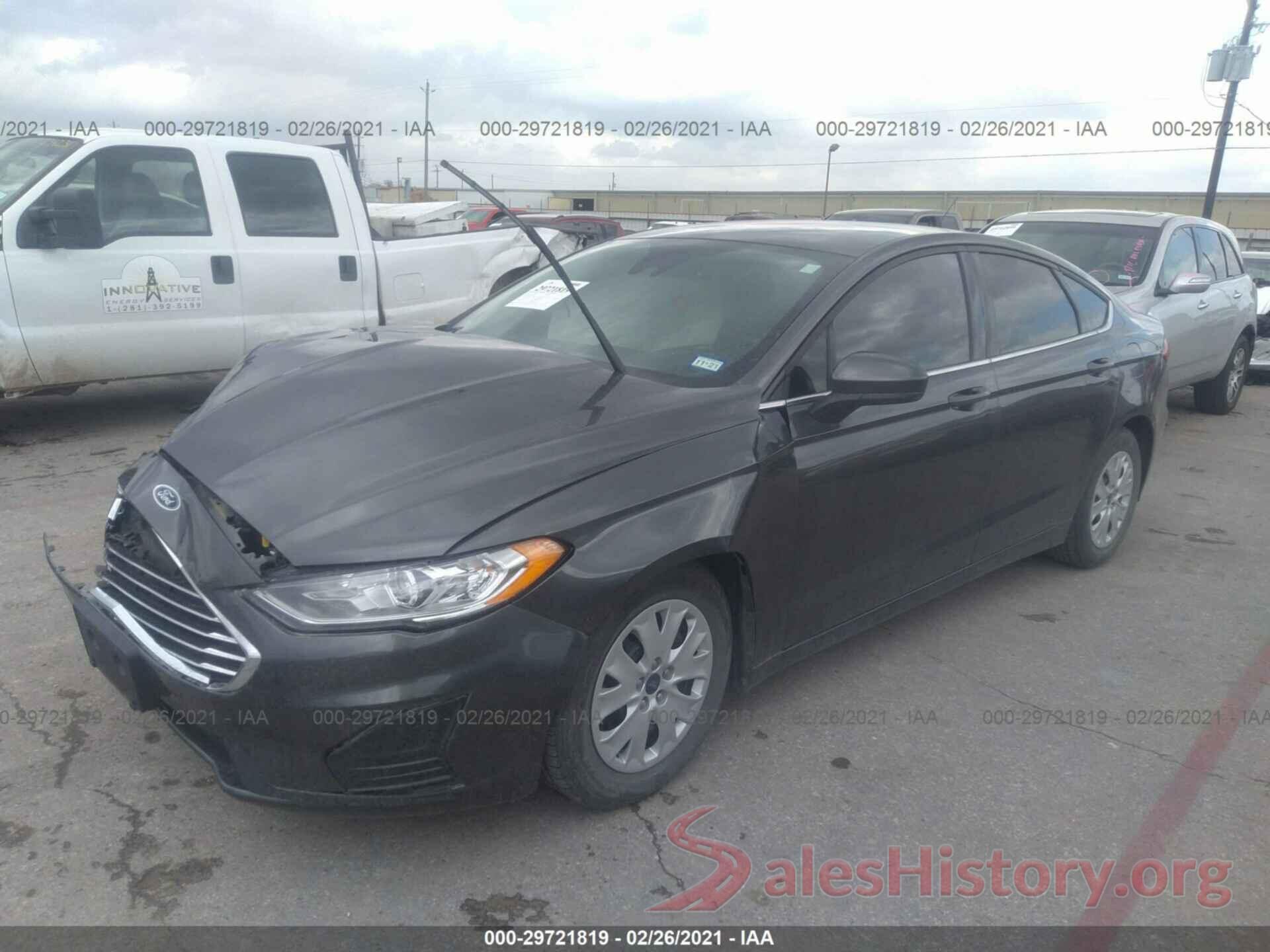 3FA6P0G74KR250519 2019 FORD FUSION