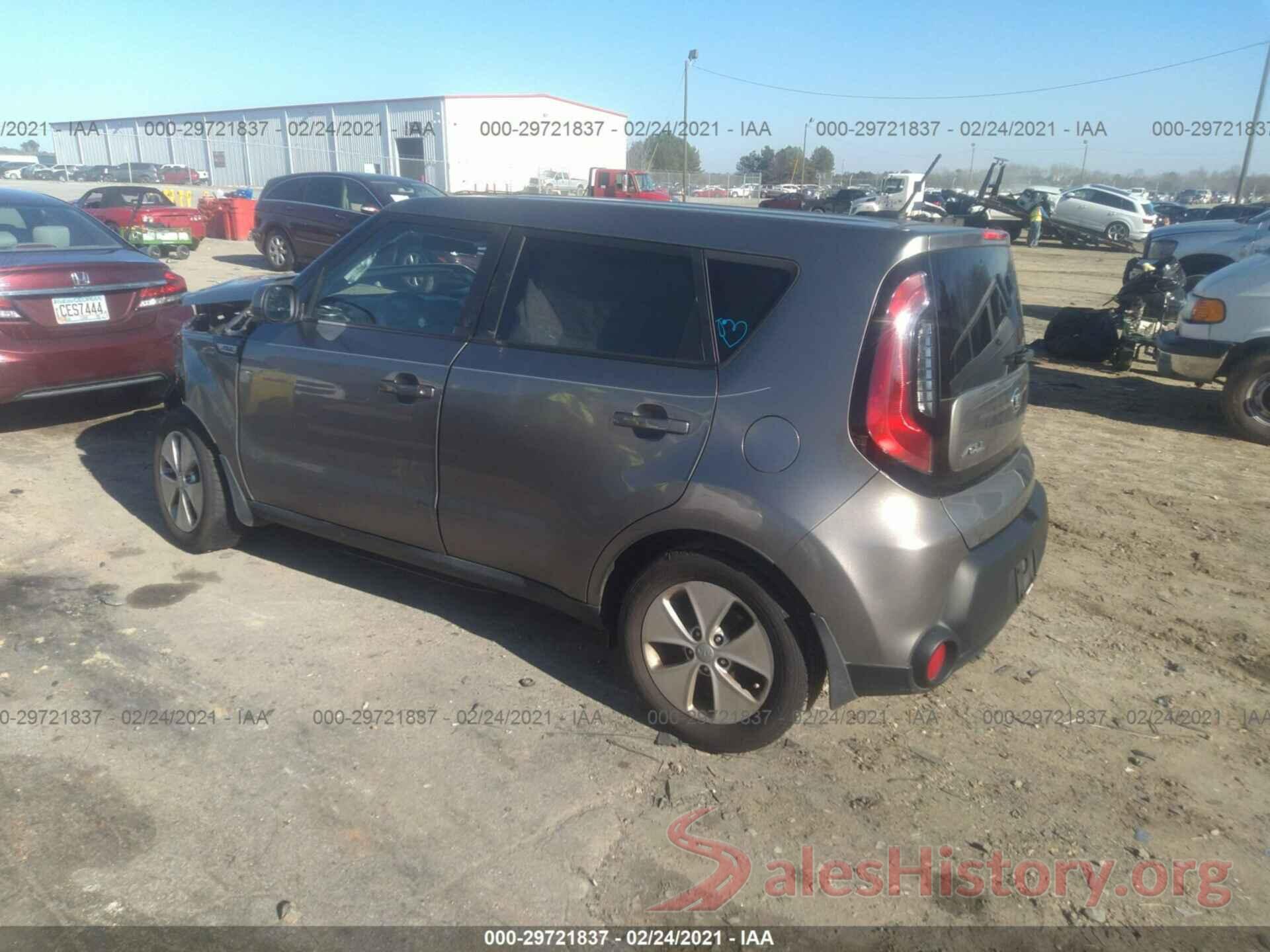 KNDJN2A21G7344245 2016 KIA SOUL