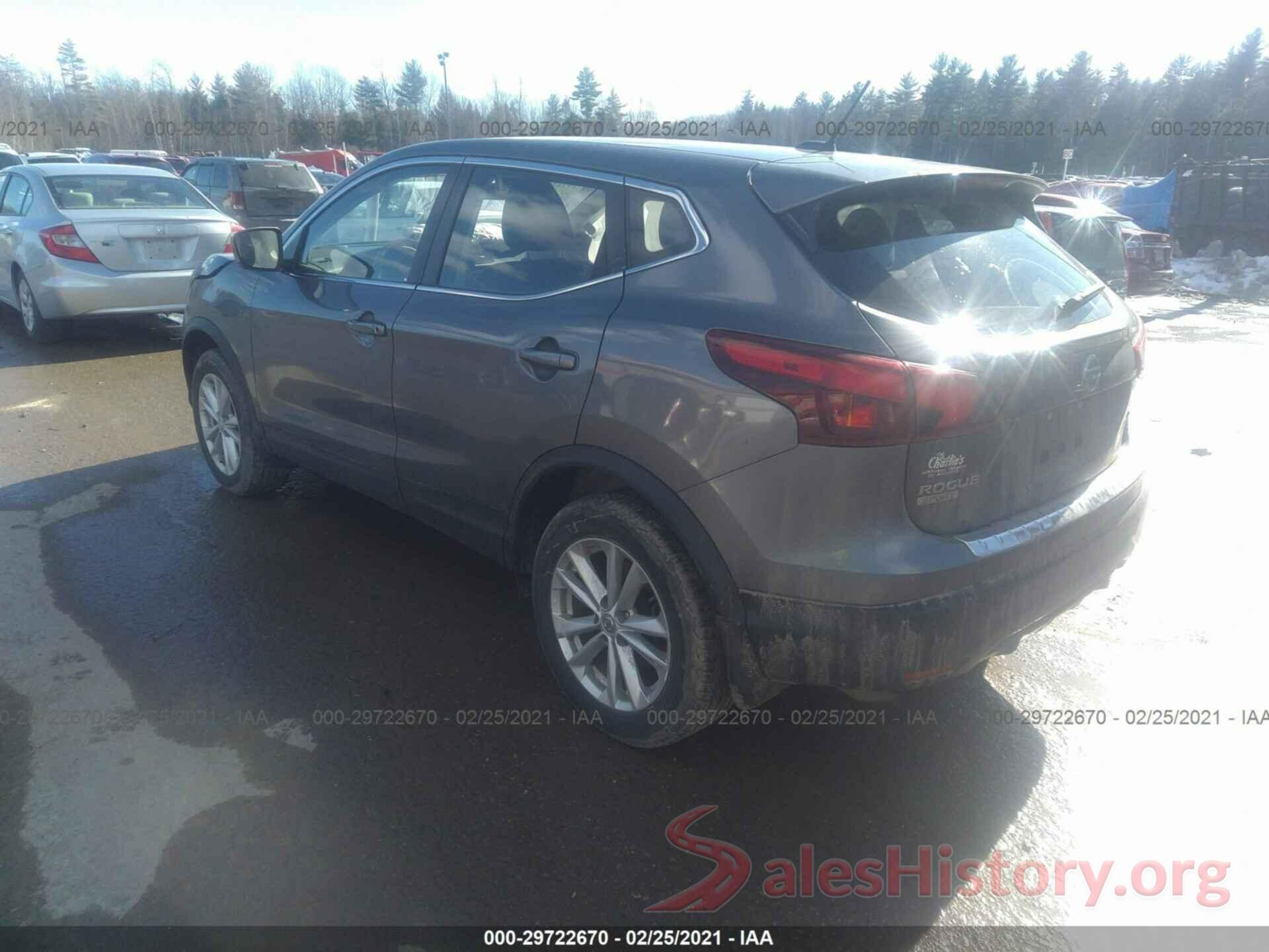 JN1BJ1CR8HW116466 2017 NISSAN ROGUE SPORT