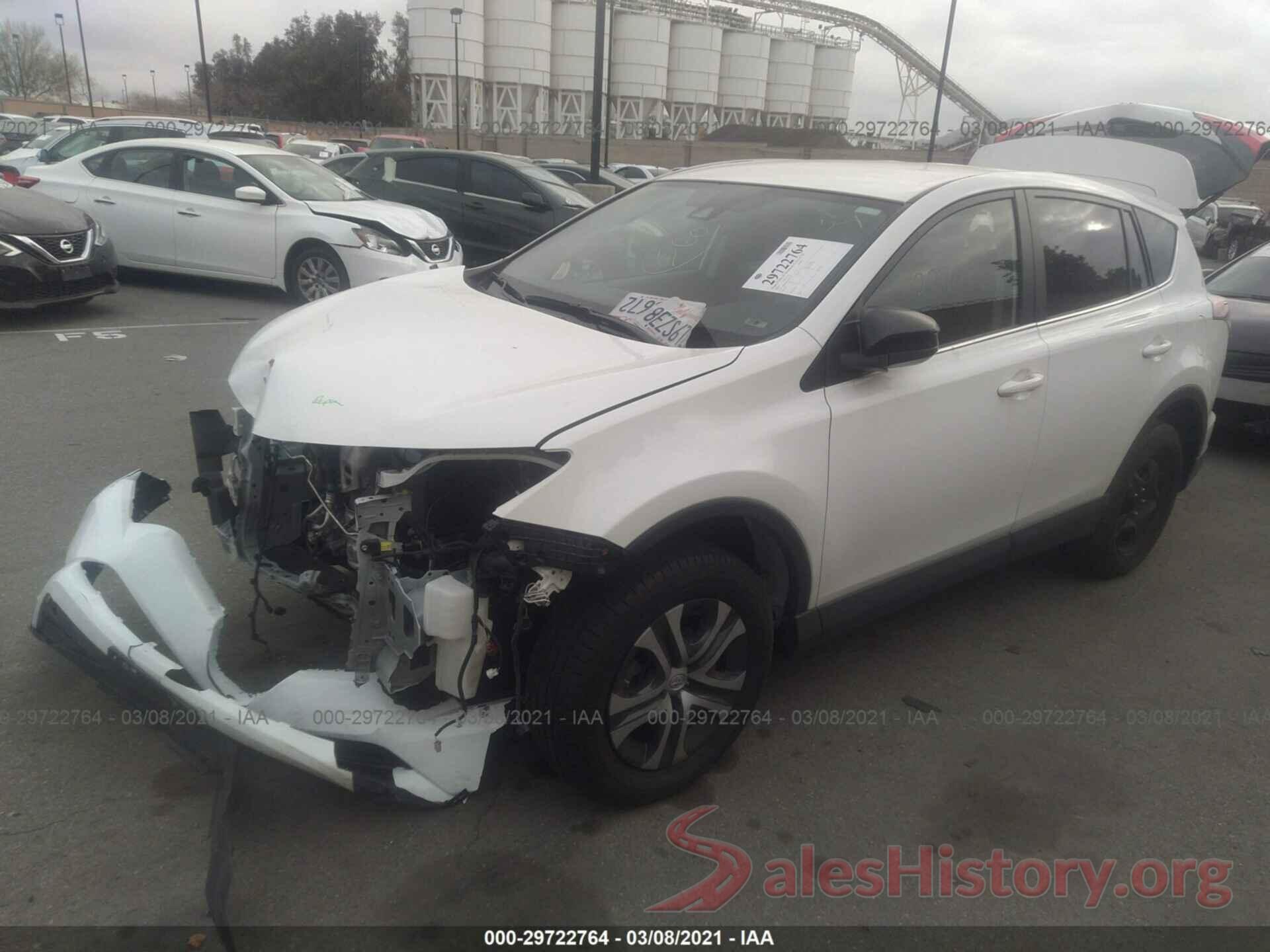 JTMZFREV6JJ743157 2018 TOYOTA RAV4