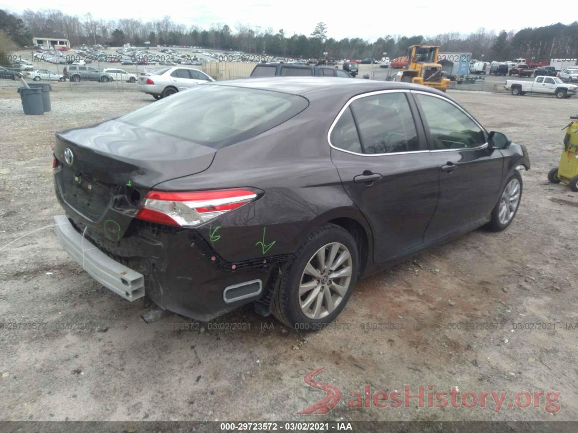 JTNB11HK9J3006828 2018 TOYOTA CAMRY