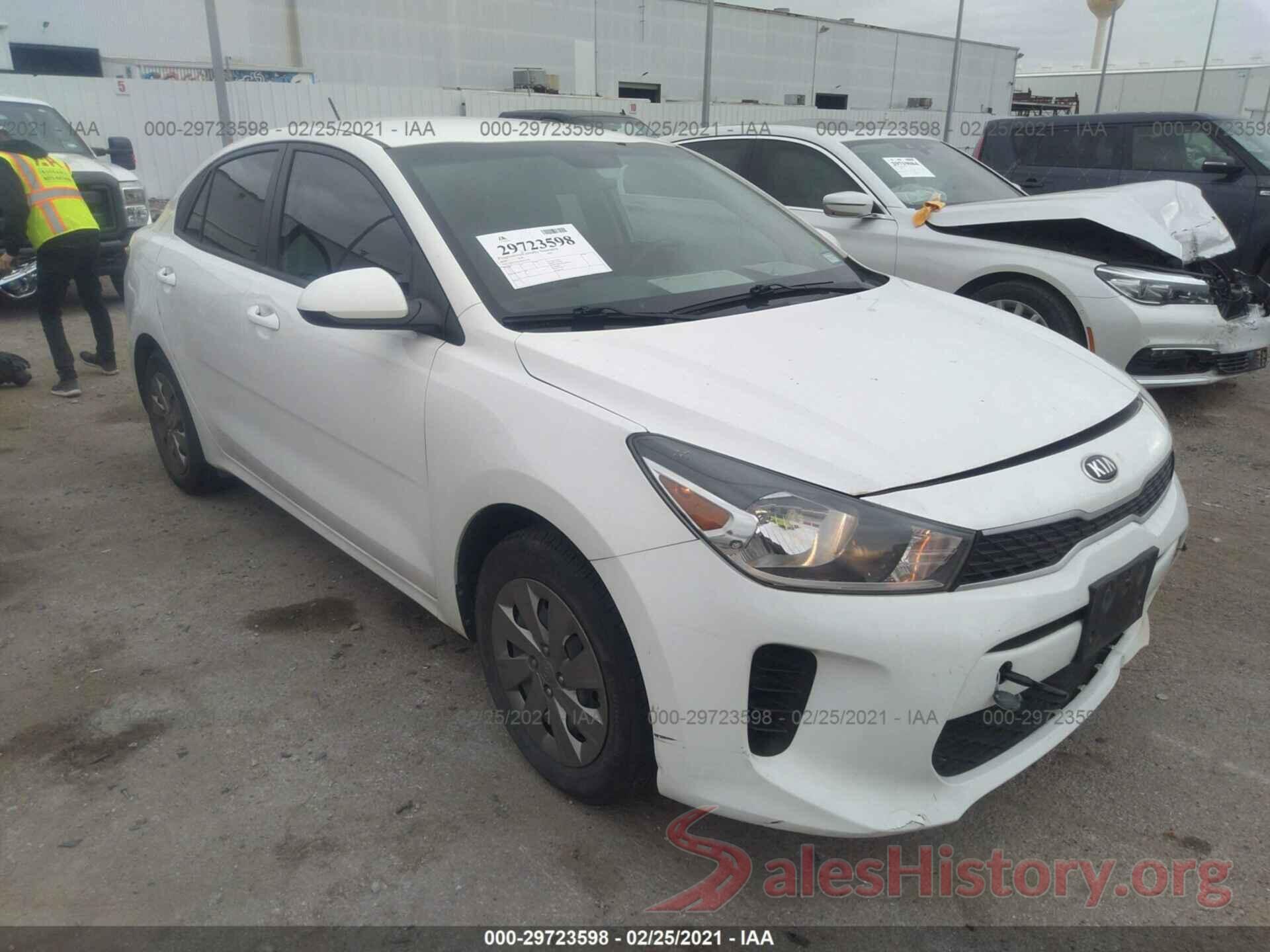 3KPA24AB2KE212978 2019 KIA RIO