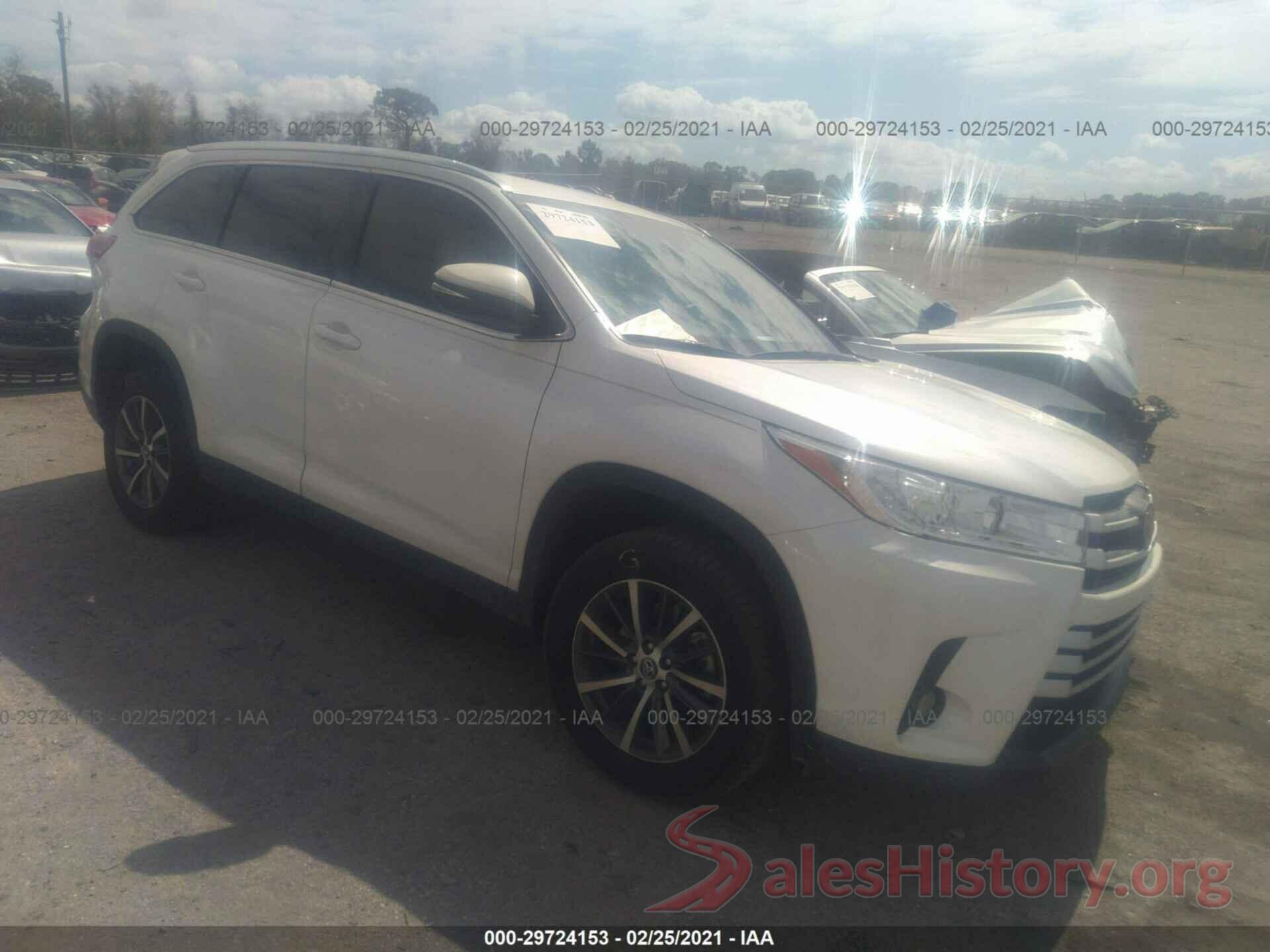 5TDKZRFH1KS572257 2019 TOYOTA HIGHLANDER