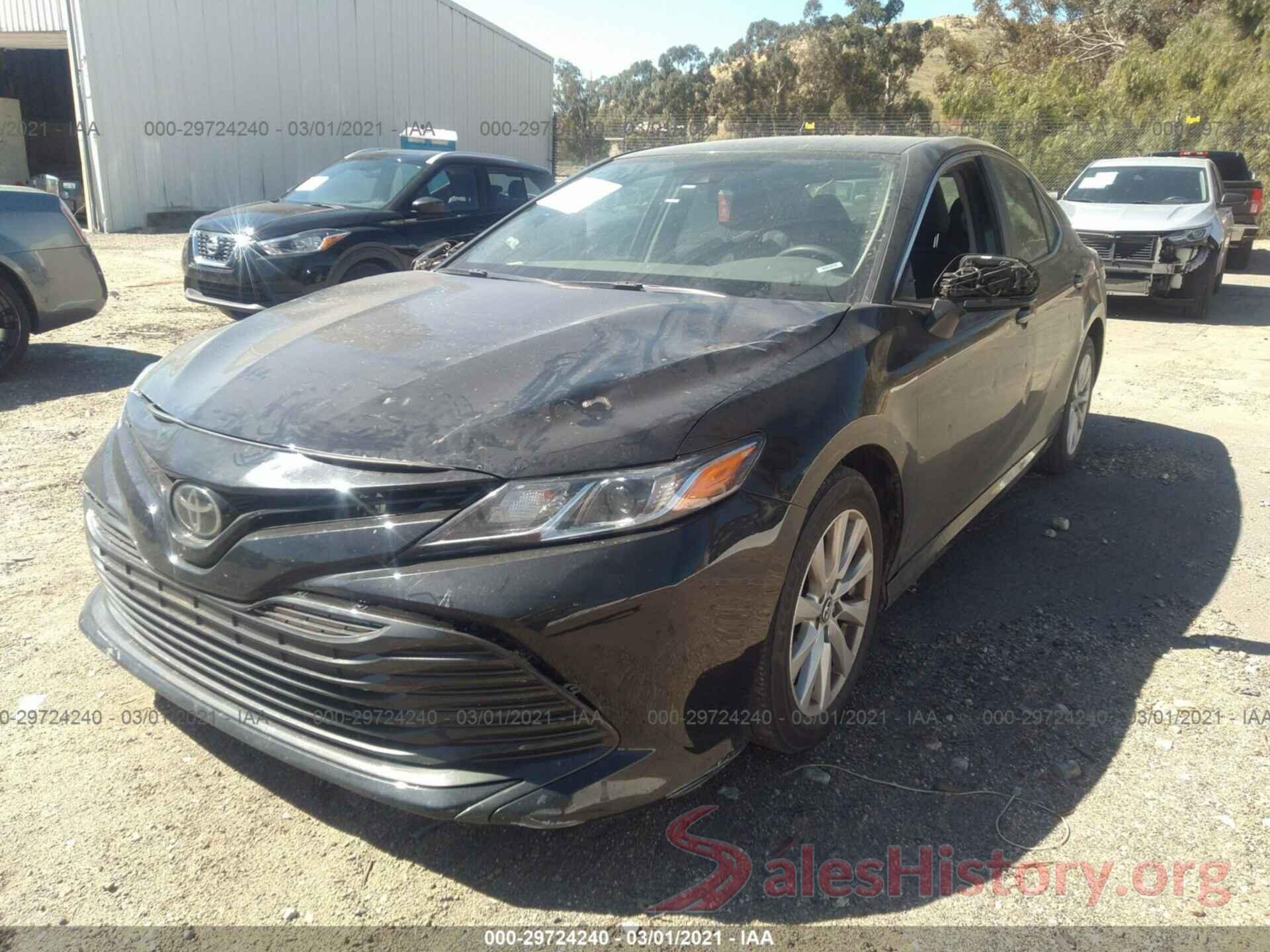 4T1B11HK3KU256979 2019 TOYOTA CAMRY