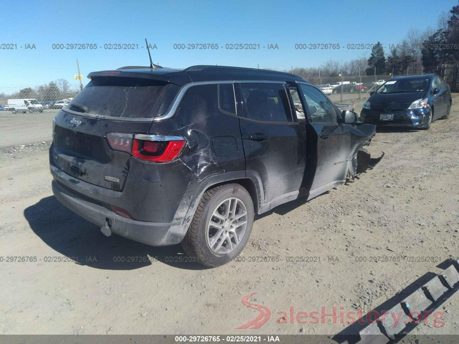 3C4NJDBB6JT315592 2018 JEEP COMPASS