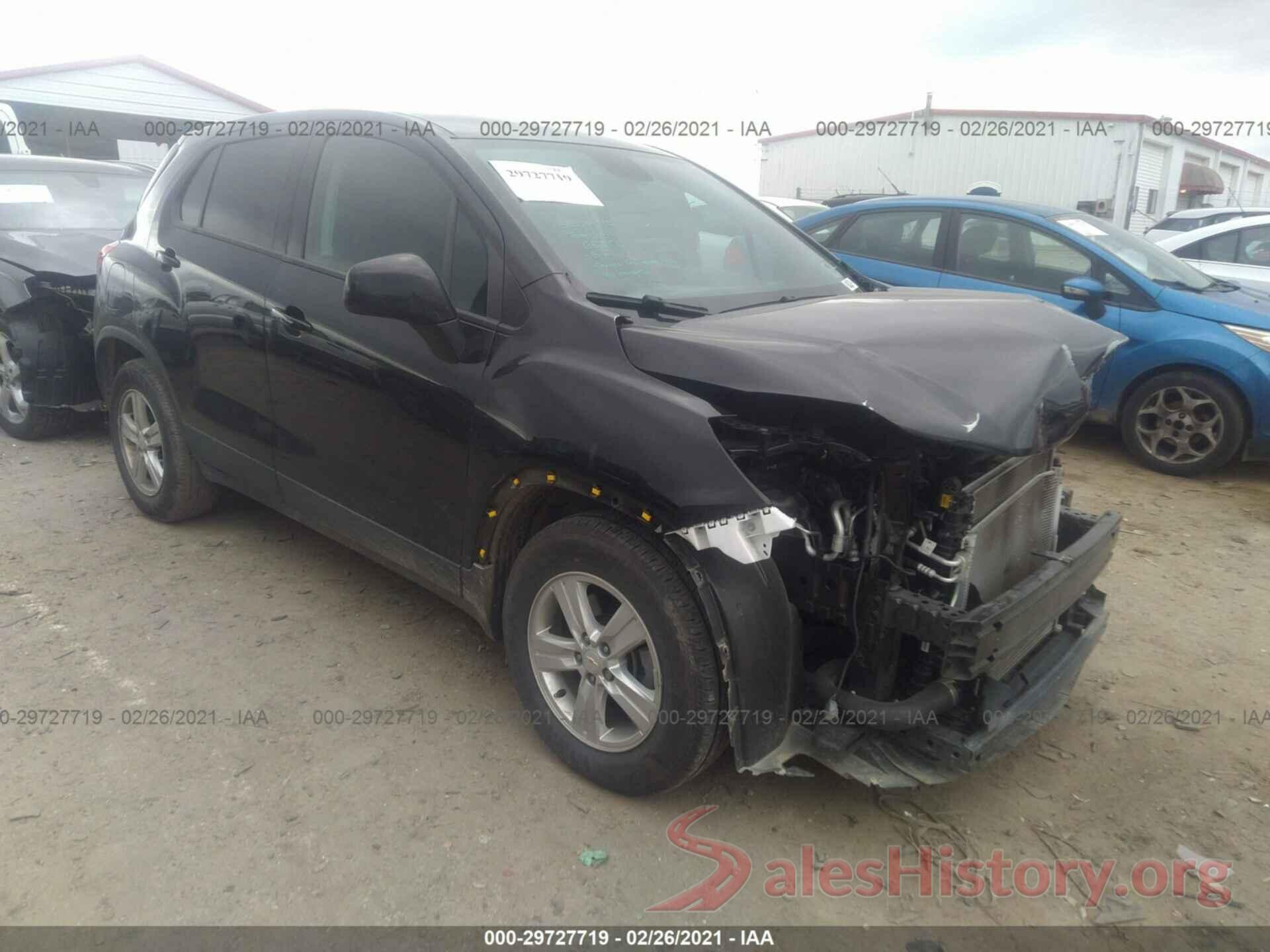 KL7CJKSBXLB060975 2020 CHEVROLET TRAX