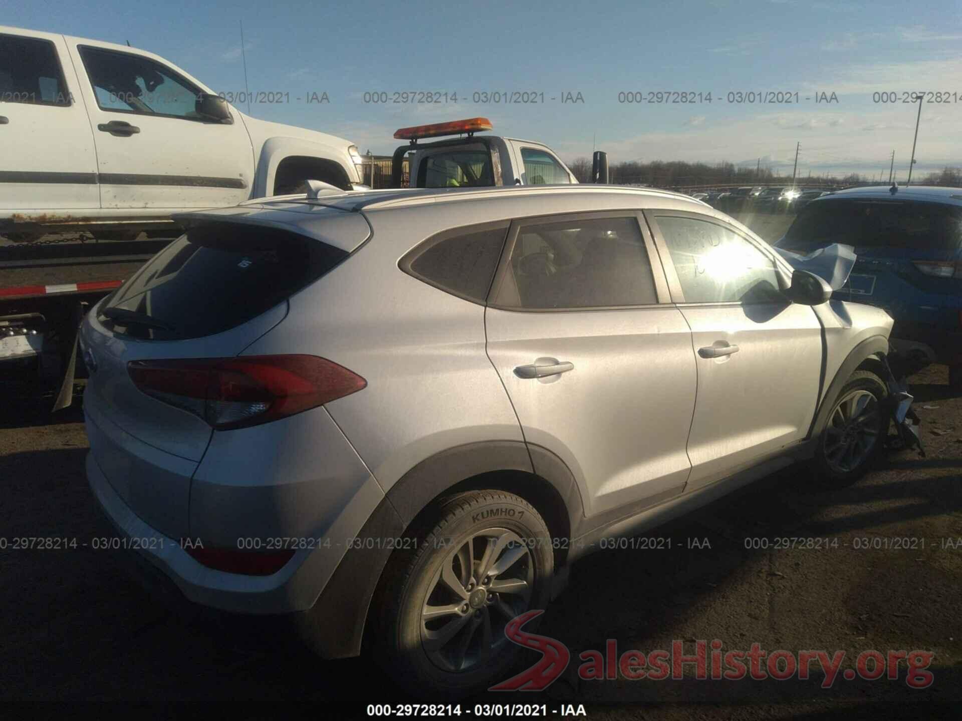 KM8J33A42JU678110 2018 HYUNDAI TUCSON