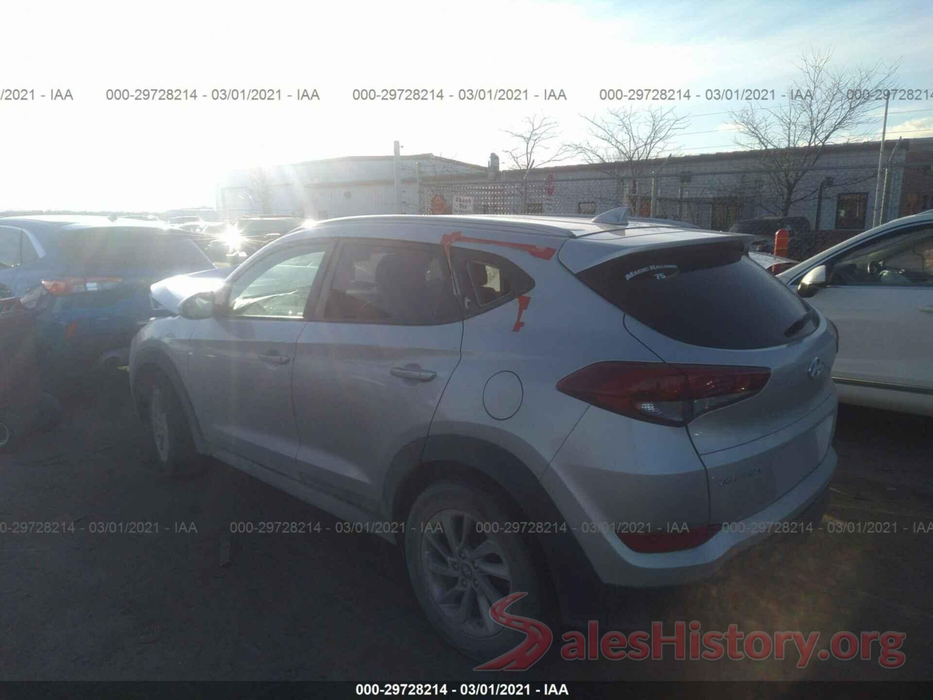 KM8J33A42JU678110 2018 HYUNDAI TUCSON