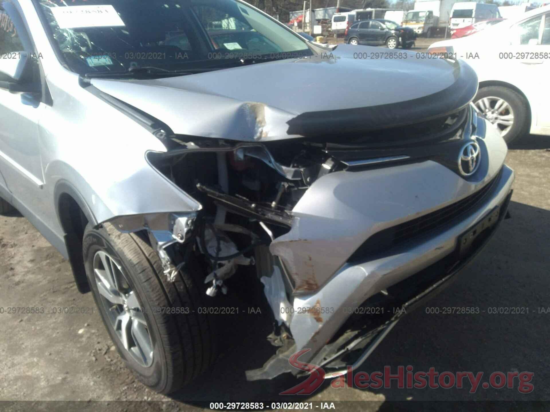 2T3RFREV8GW431870 2016 TOYOTA RAV4