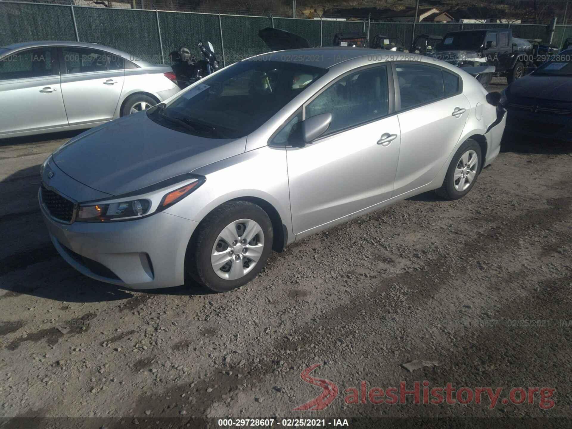 3KPFK4A74HE047221 2017 KIA FORTE