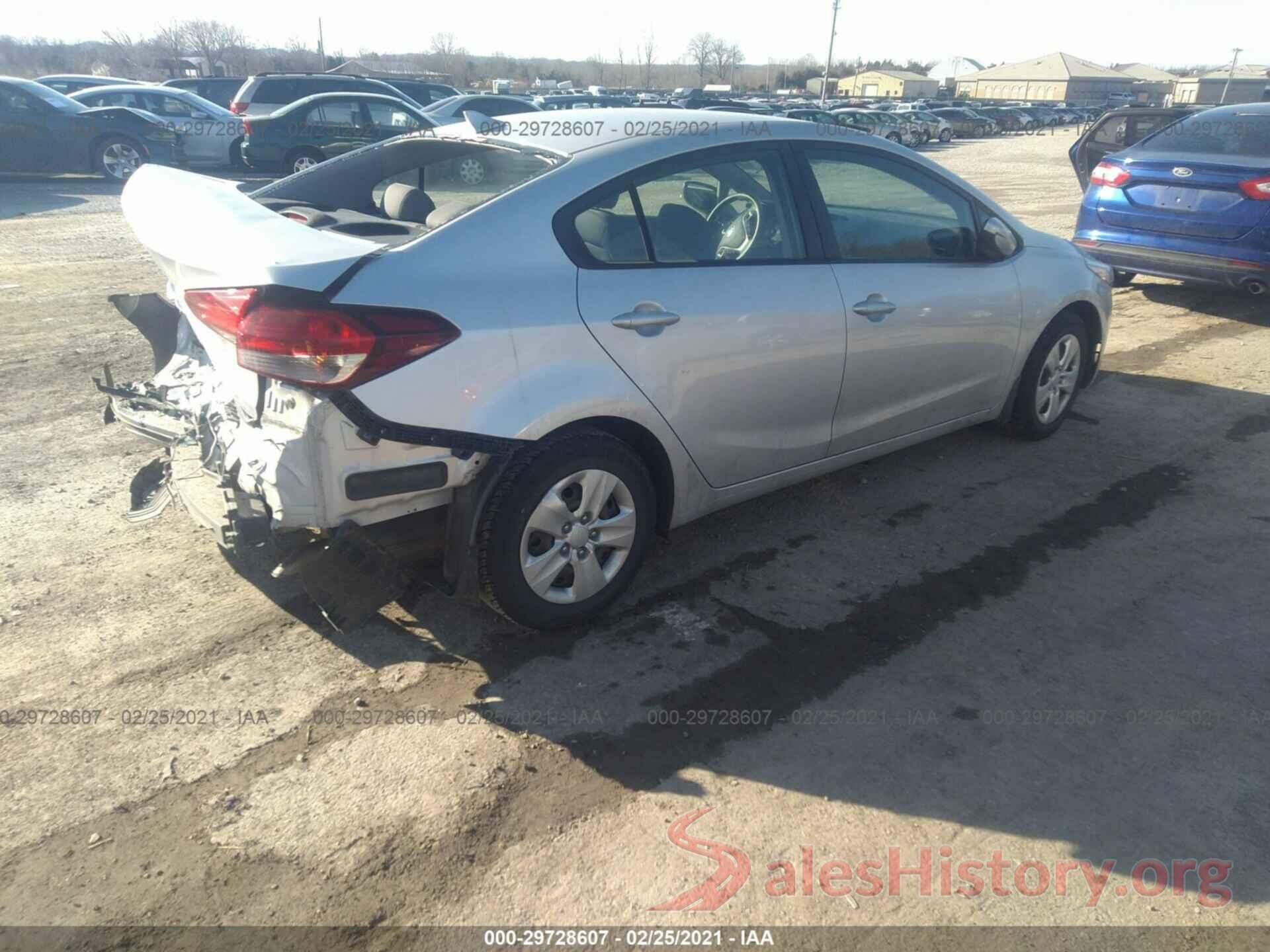 3KPFK4A74HE047221 2017 KIA FORTE