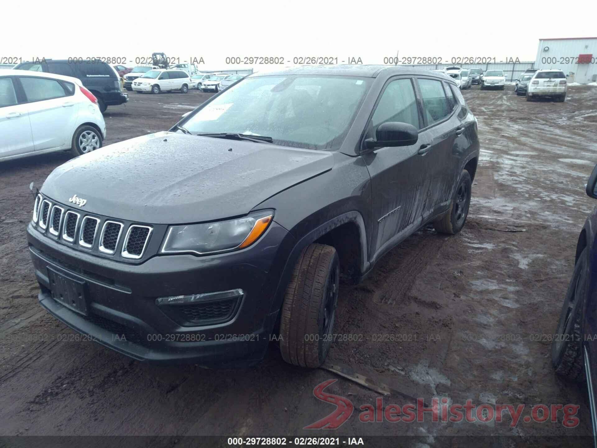 3C4NJDAB8JT402251 2018 JEEP COMPASS