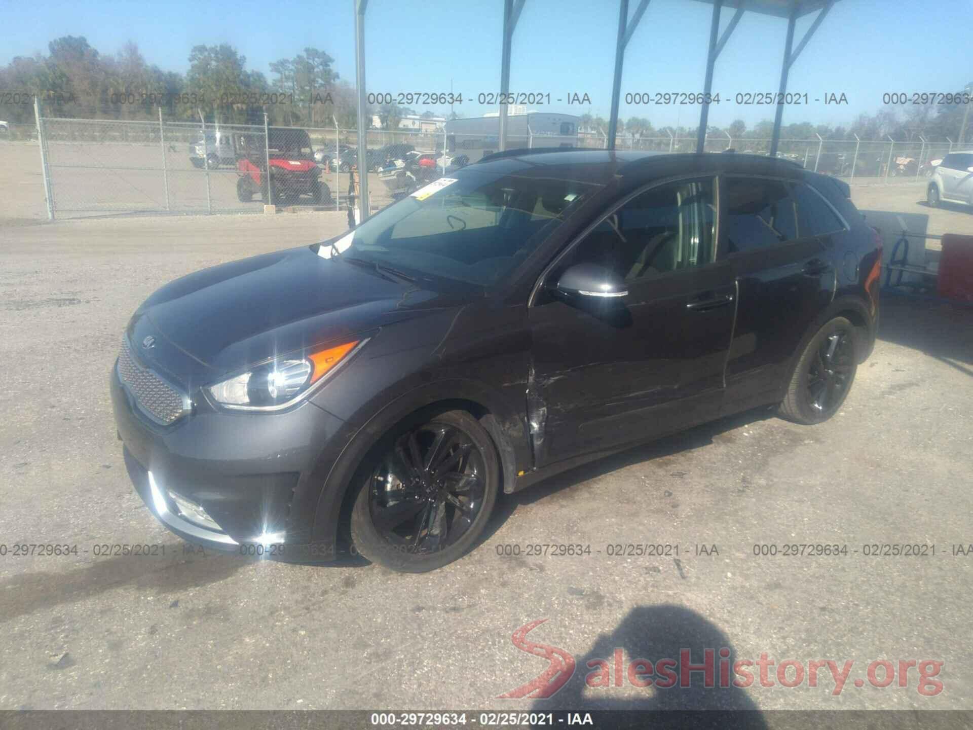 KNDCC3LC2K5264211 2019 KIA NIRO