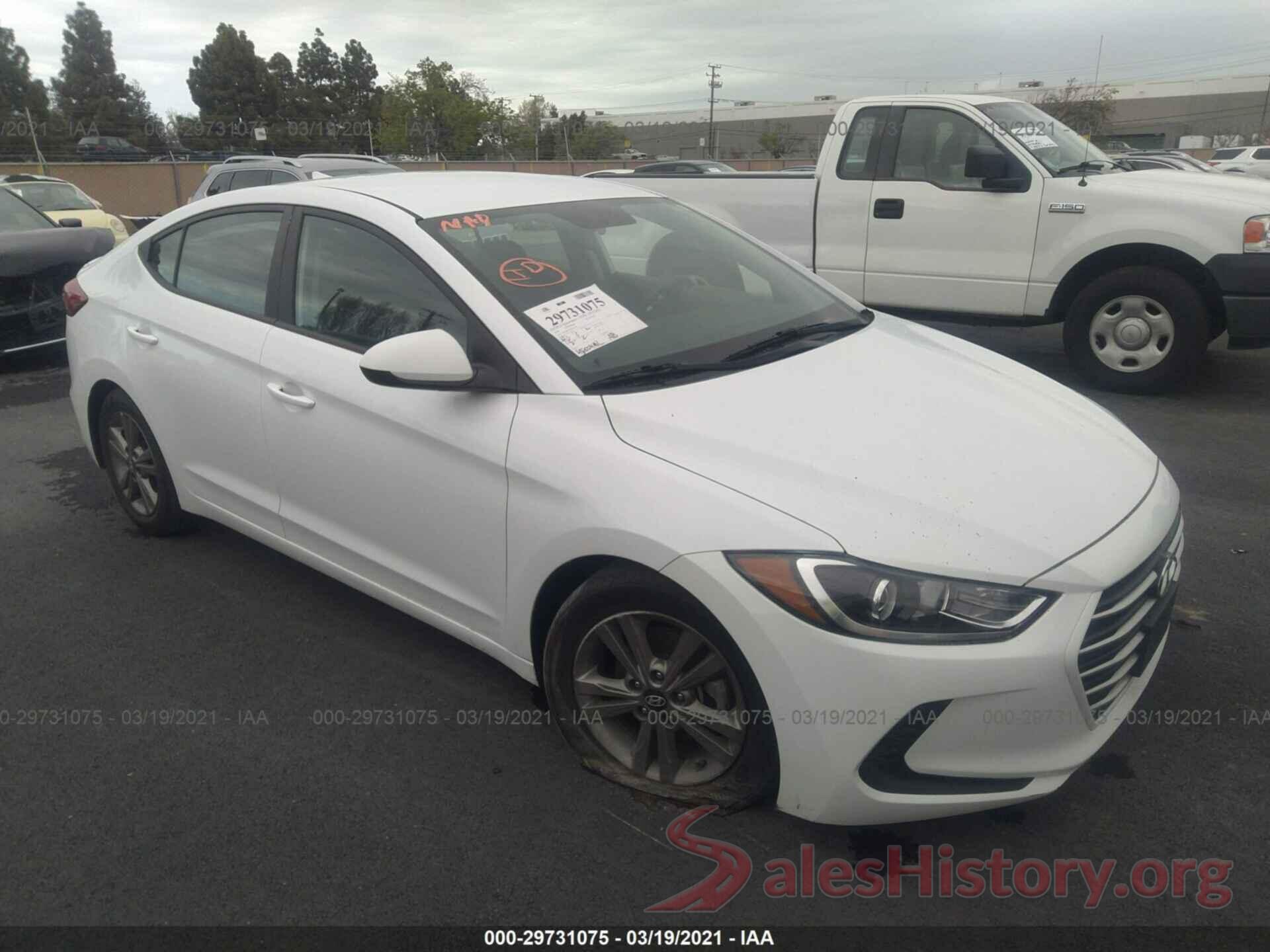 5NPD84LF2JH333449 2018 HYUNDAI ELANTRA