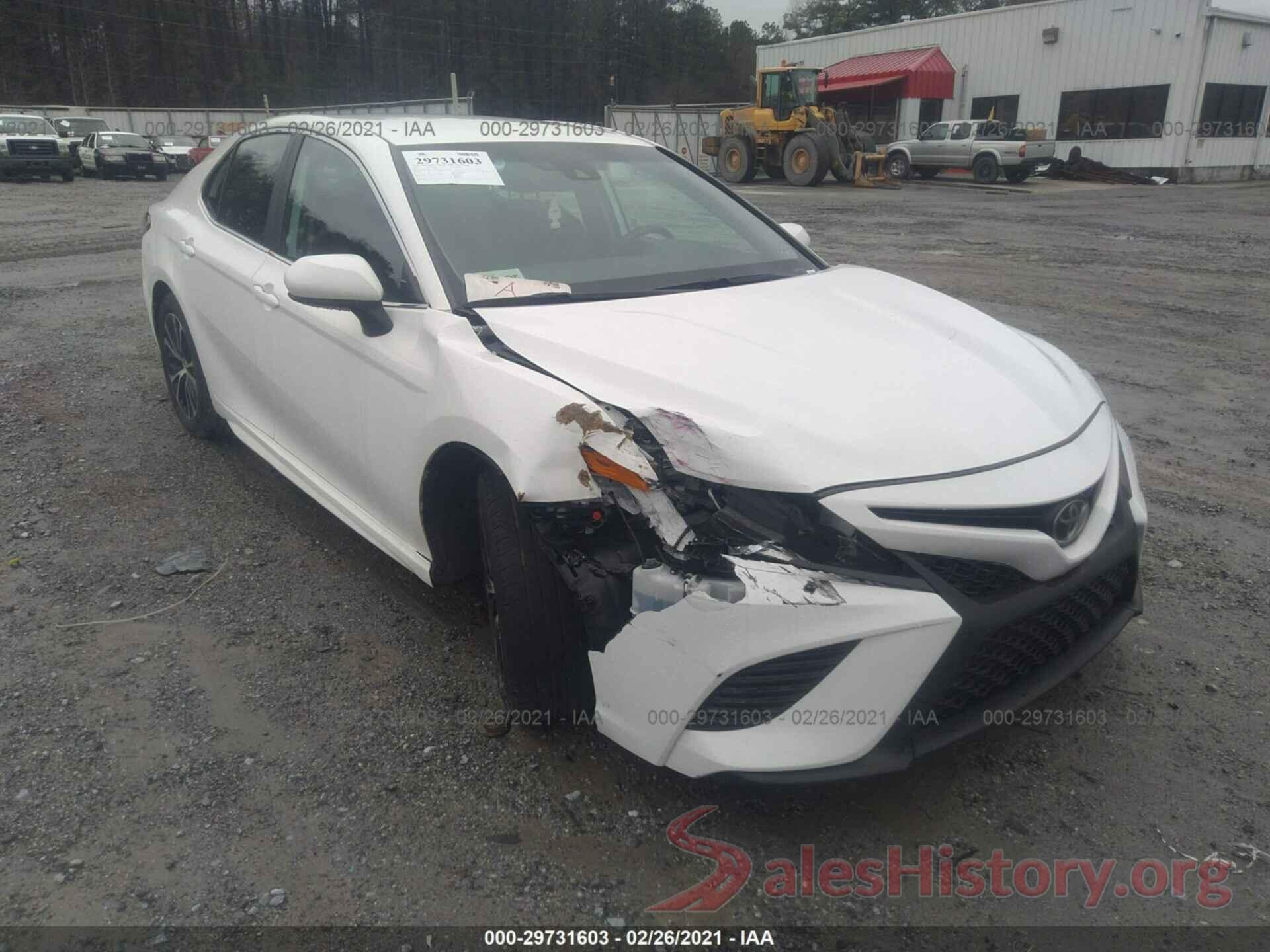 4T1B11HK8KU688080 2019 TOYOTA CAMRY