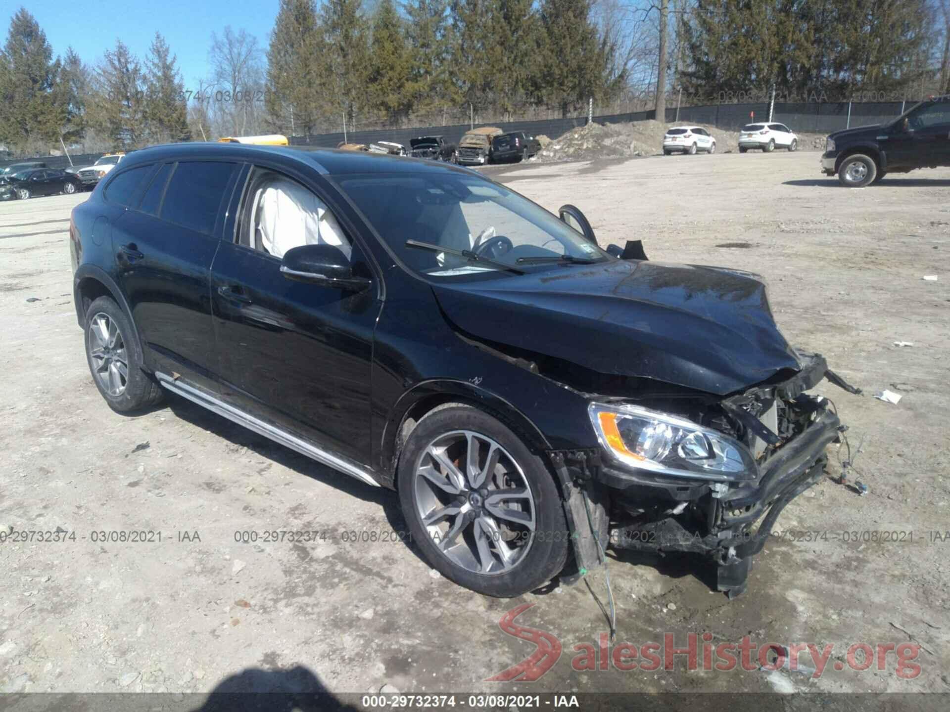 YV440MWK4H1029585 2017 VOLVO V60 CROSS COUNTRY