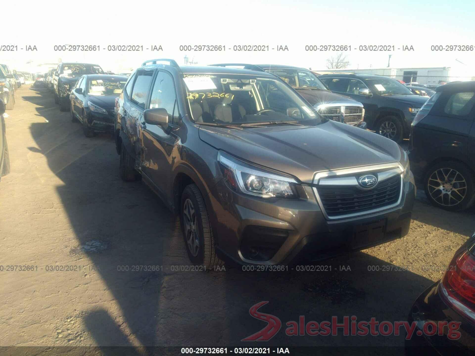 JF2SKAJC3LH545618 2020 SUBARU FORESTER