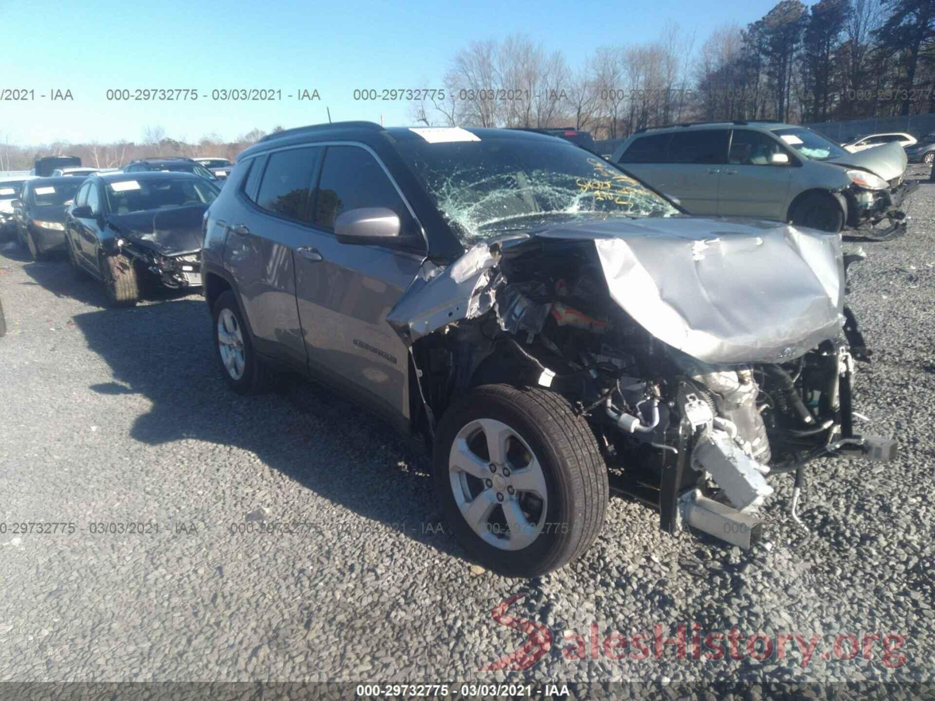 3C4NJDBB3KT807742 2019 JEEP COMPASS