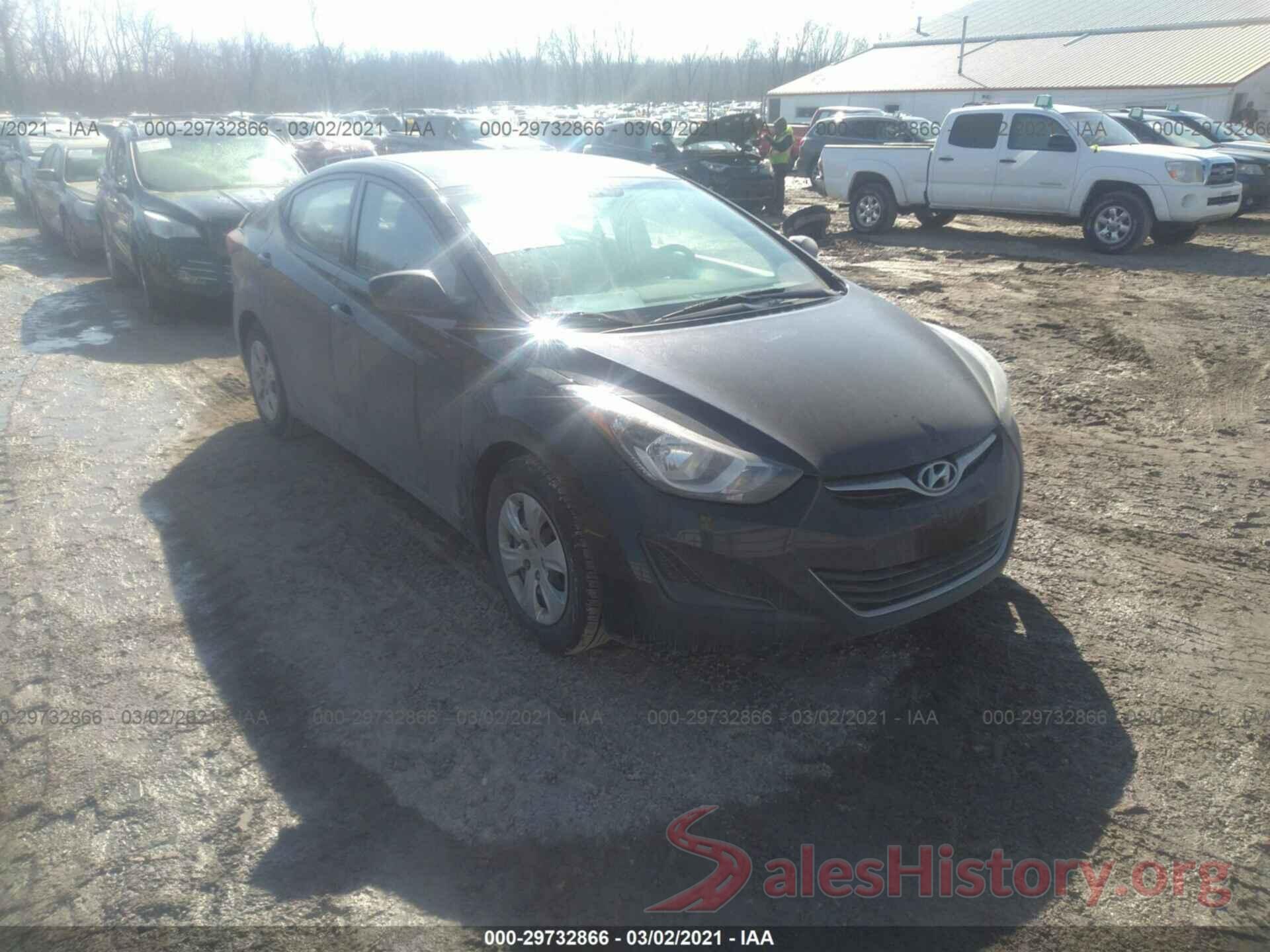 KMHDH4AE1GU517074 2016 HYUNDAI ELANTRA