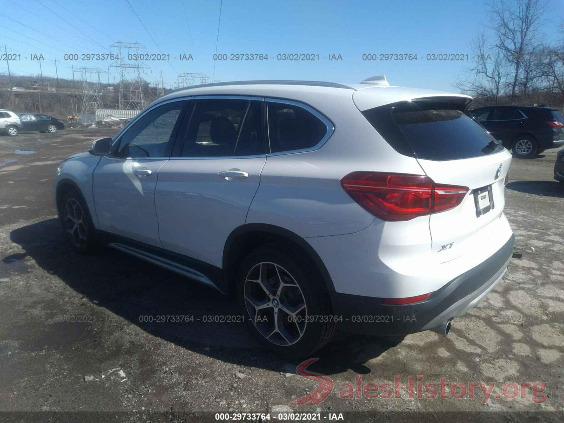 WBXHT3C30J5L32156 2018 BMW X1