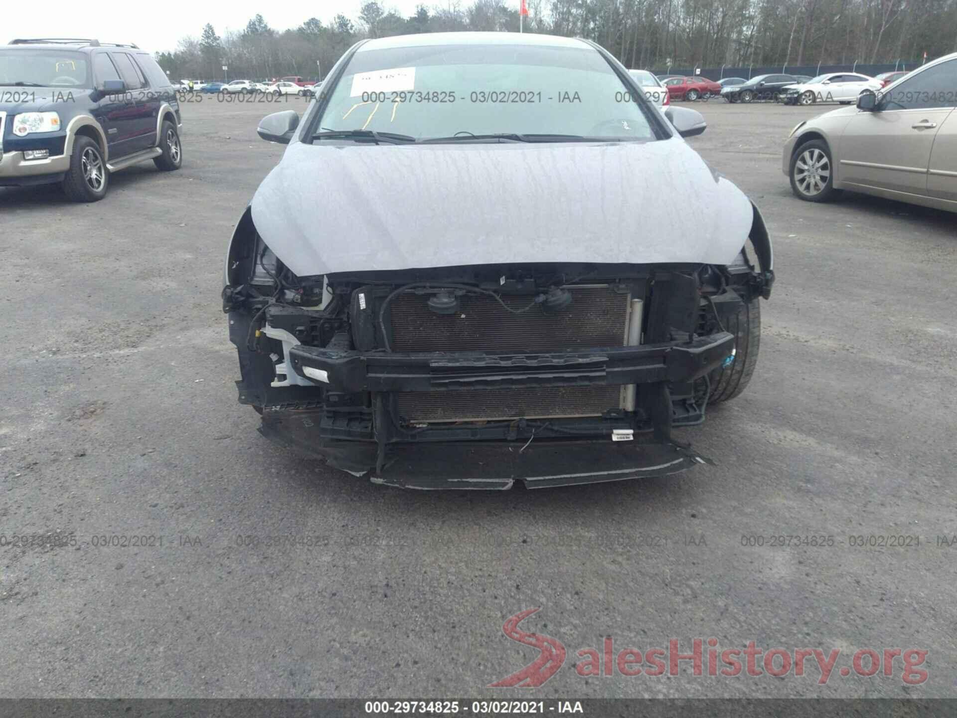 5NPE34AF9JH685417 2018 HYUNDAI SONATA