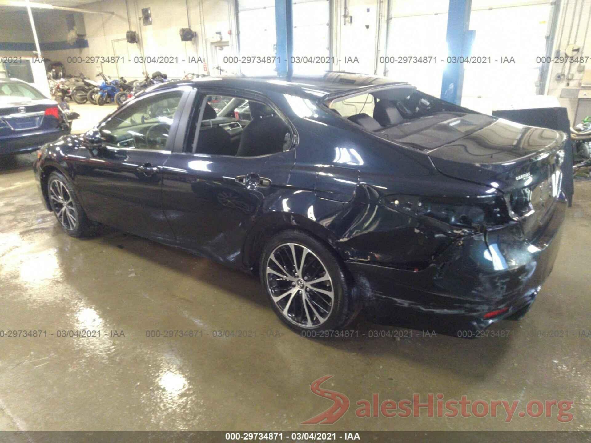 JTNB11HK9J3034953 2018 TOYOTA CAMRY