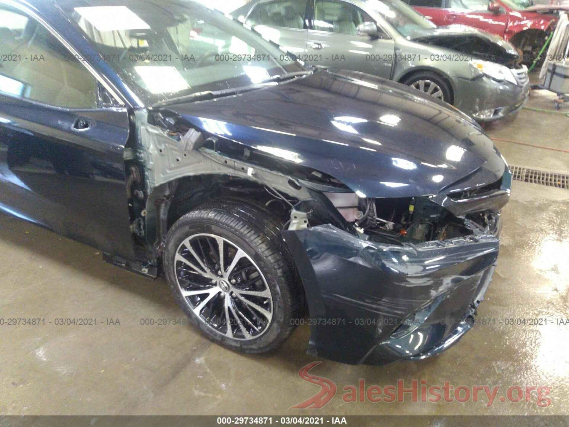 JTNB11HK9J3034953 2018 TOYOTA CAMRY