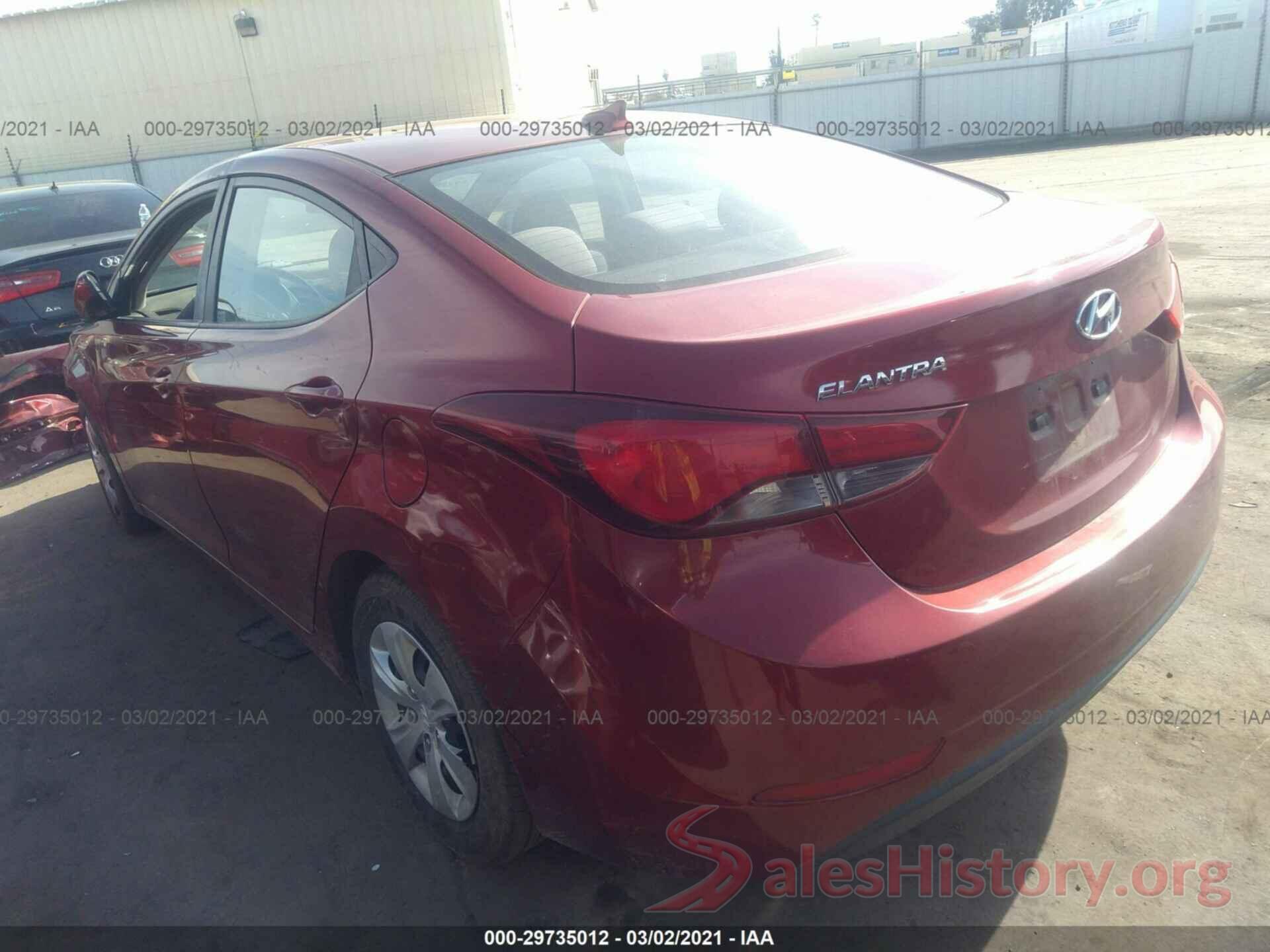 5NPDH4AE8GH709865 2016 HYUNDAI ELANTRA