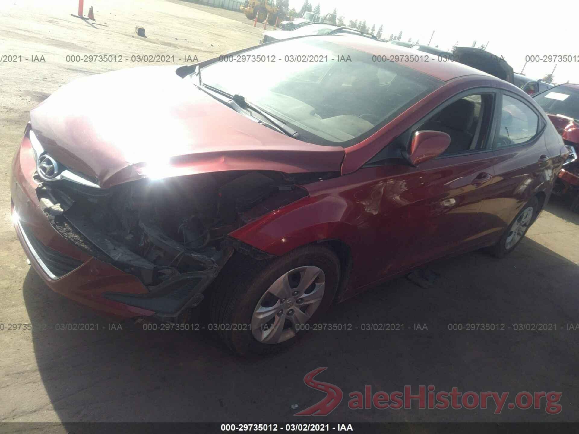 5NPDH4AE8GH709865 2016 HYUNDAI ELANTRA