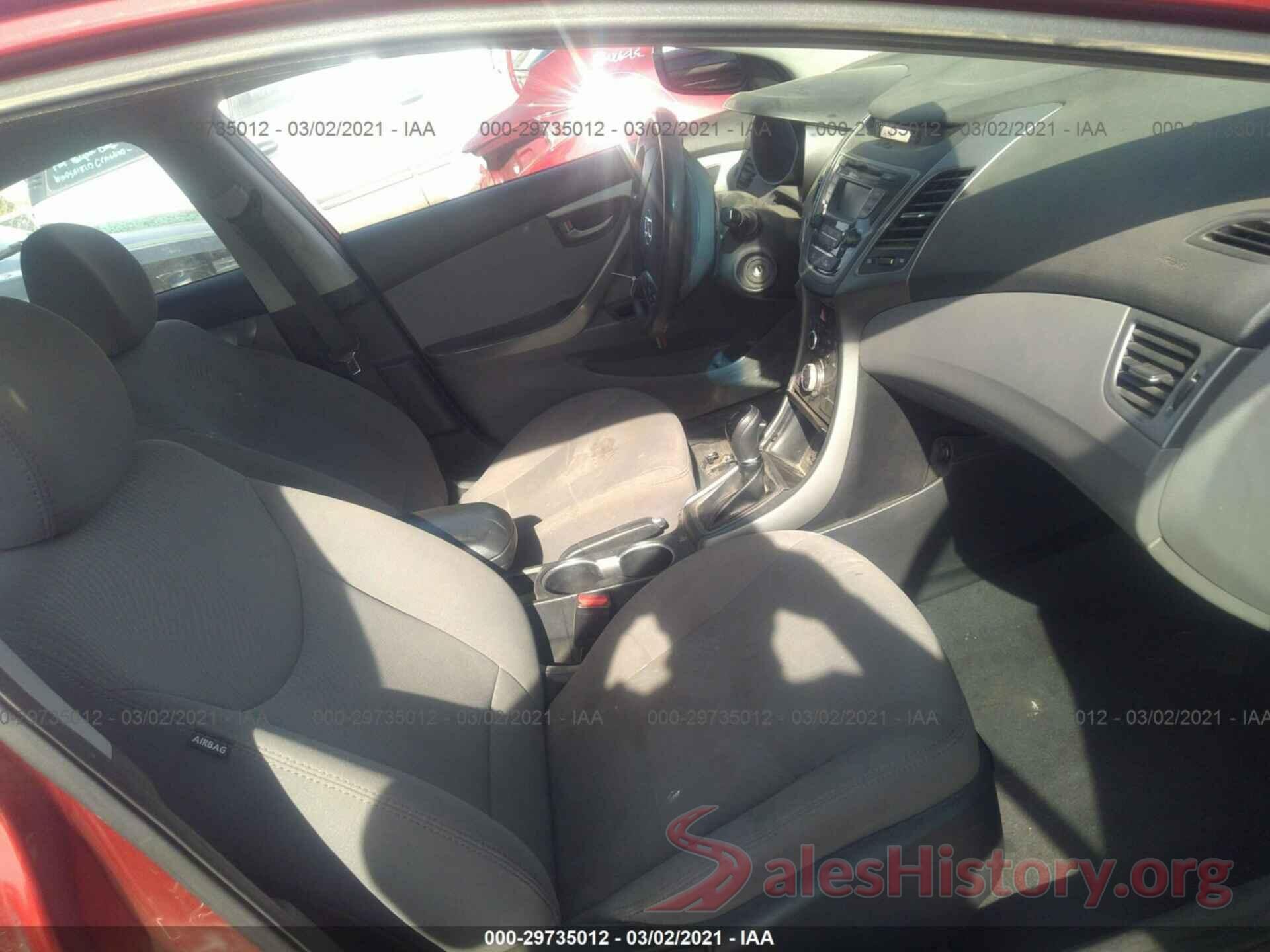 5NPDH4AE8GH709865 2016 HYUNDAI ELANTRA