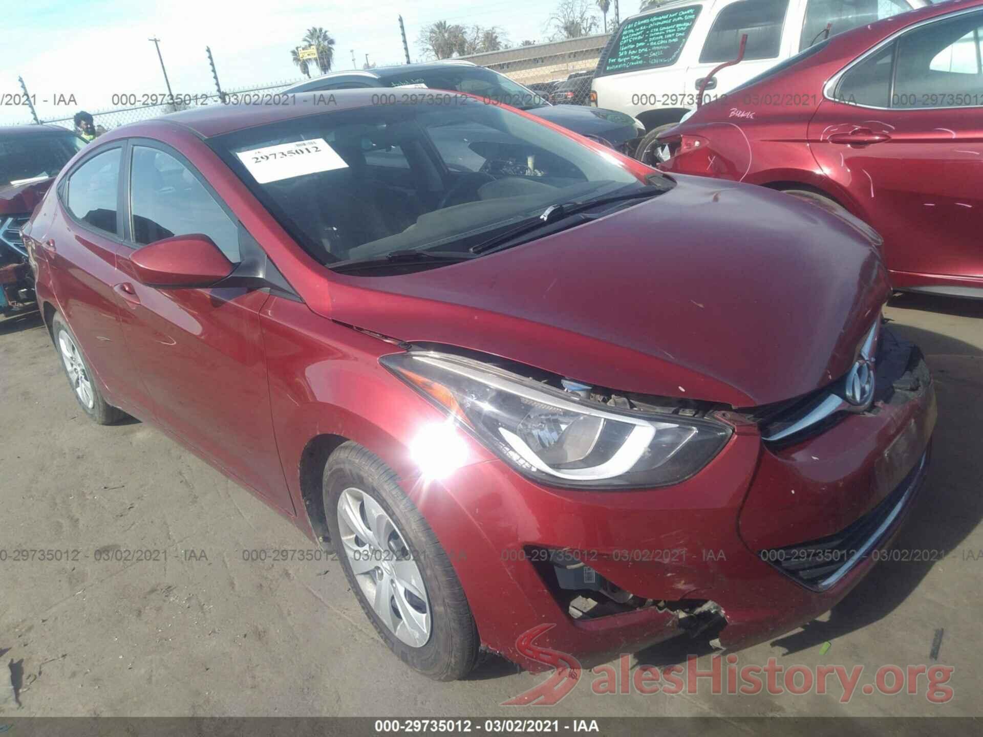 5NPDH4AE8GH709865 2016 HYUNDAI ELANTRA