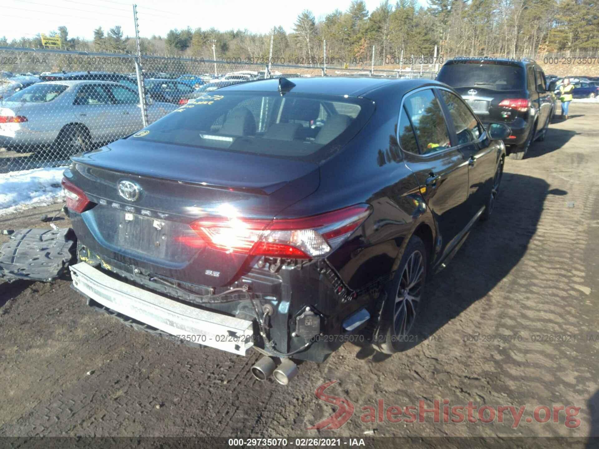 4T1B11HK4JU657911 2018 TOYOTA CAMRY