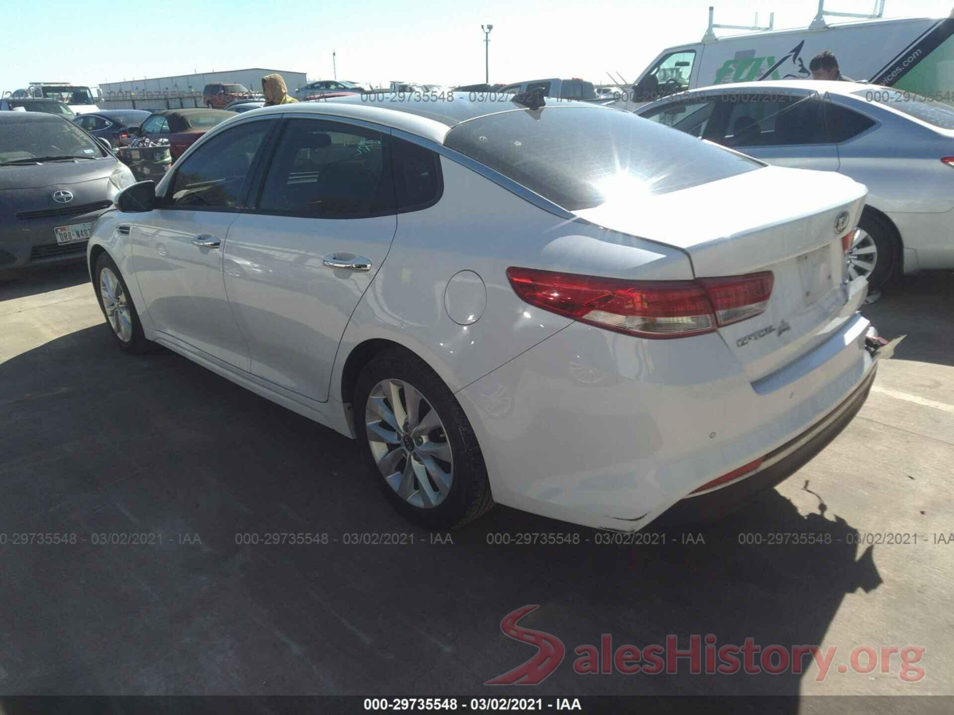 5XXGU4L33JG252101 2018 KIA OPTIMA