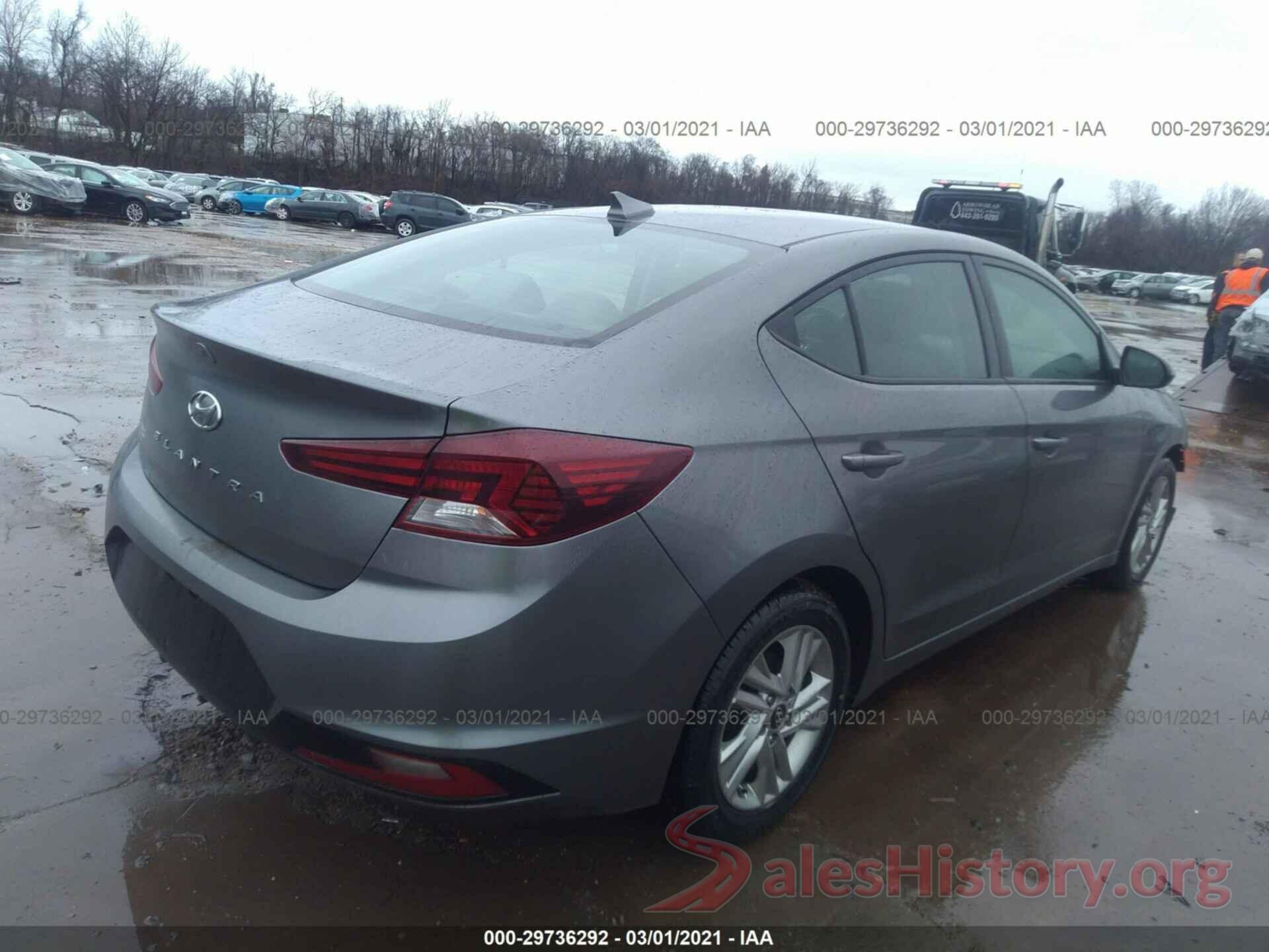 5NPD84LF8KH403408 2019 HYUNDAI ELANTRA