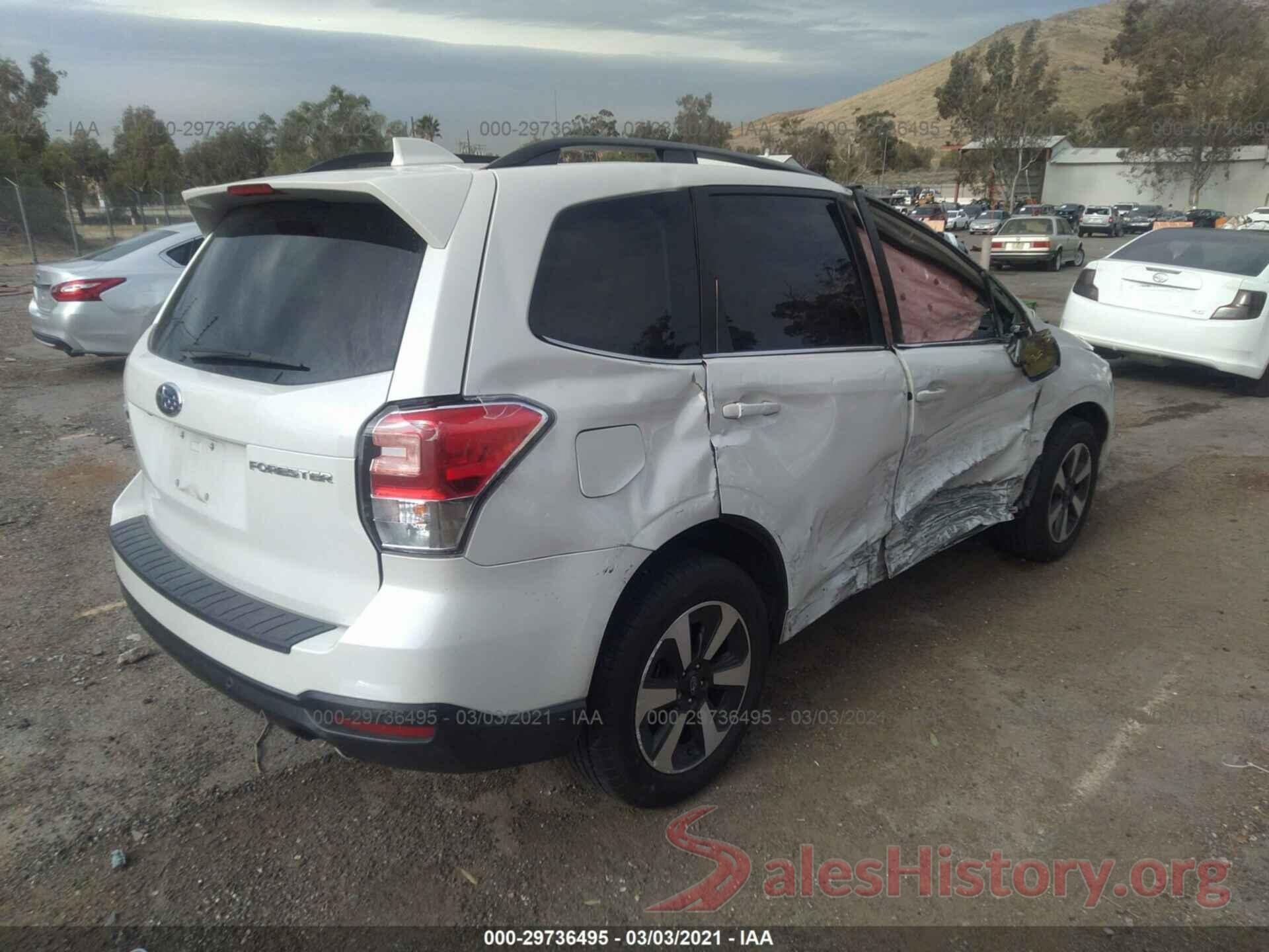 JF2SJARC3JH573620 2018 SUBARU FORESTER