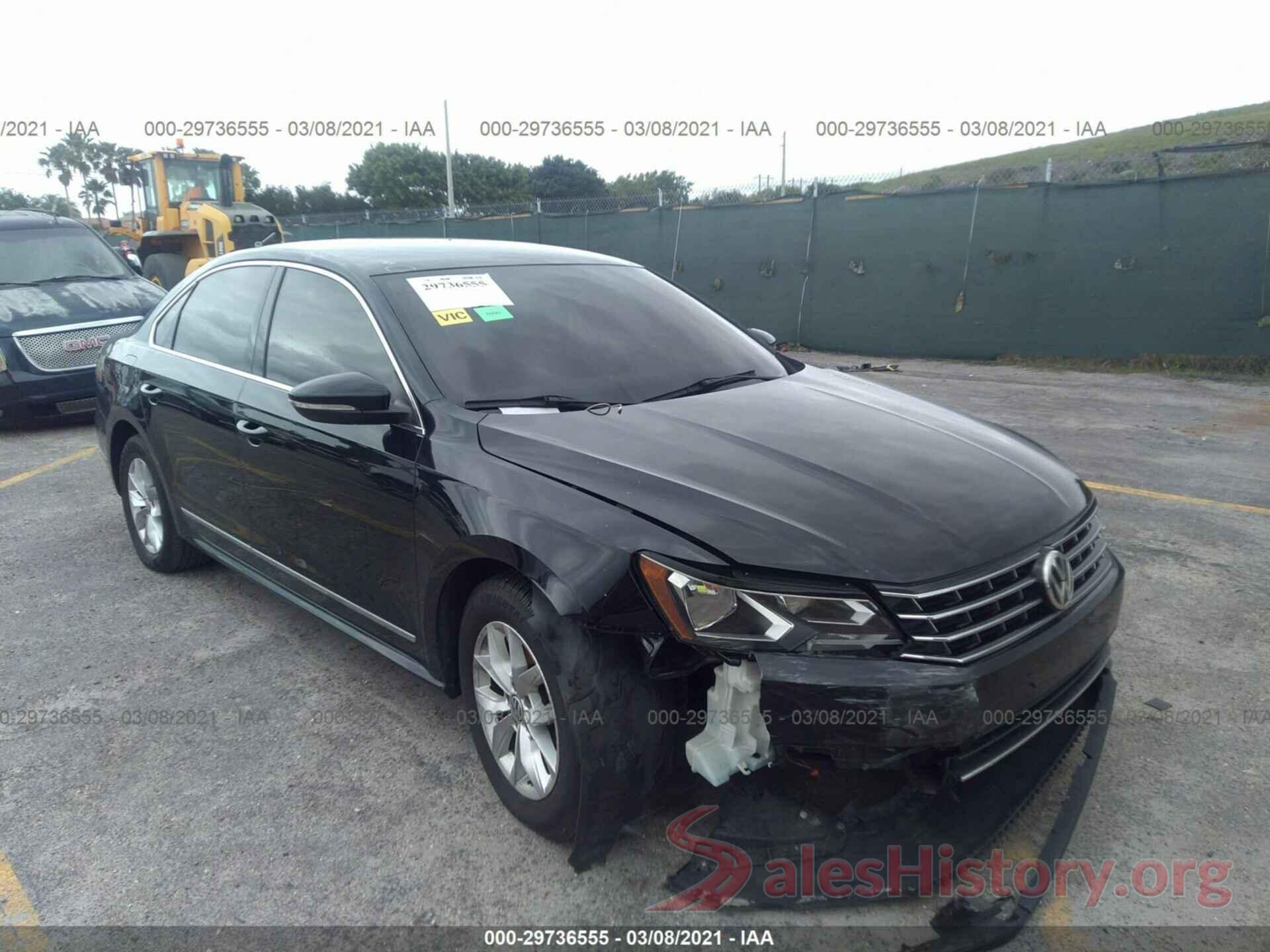 1VWAT7A35HC005814 2017 VOLKSWAGEN PASSAT