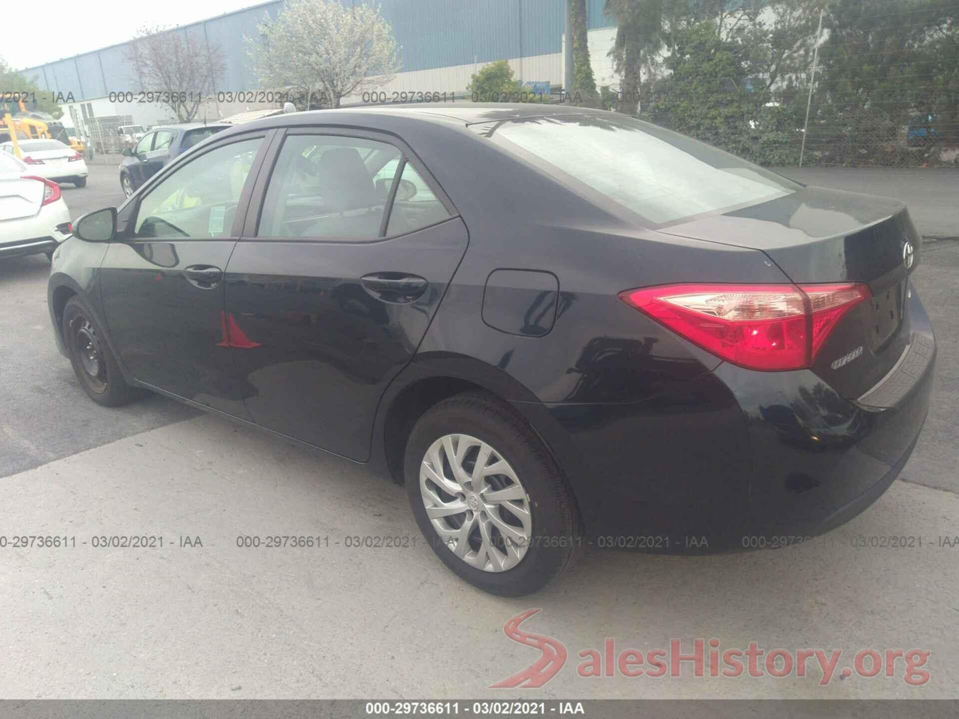 2T1BURHE1JC027569 2018 TOYOTA COROLLA