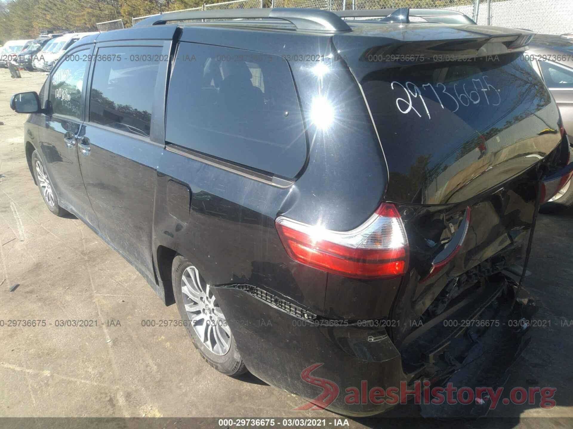 5TDYZ3DC5JS932952 2018 TOYOTA SIENNA