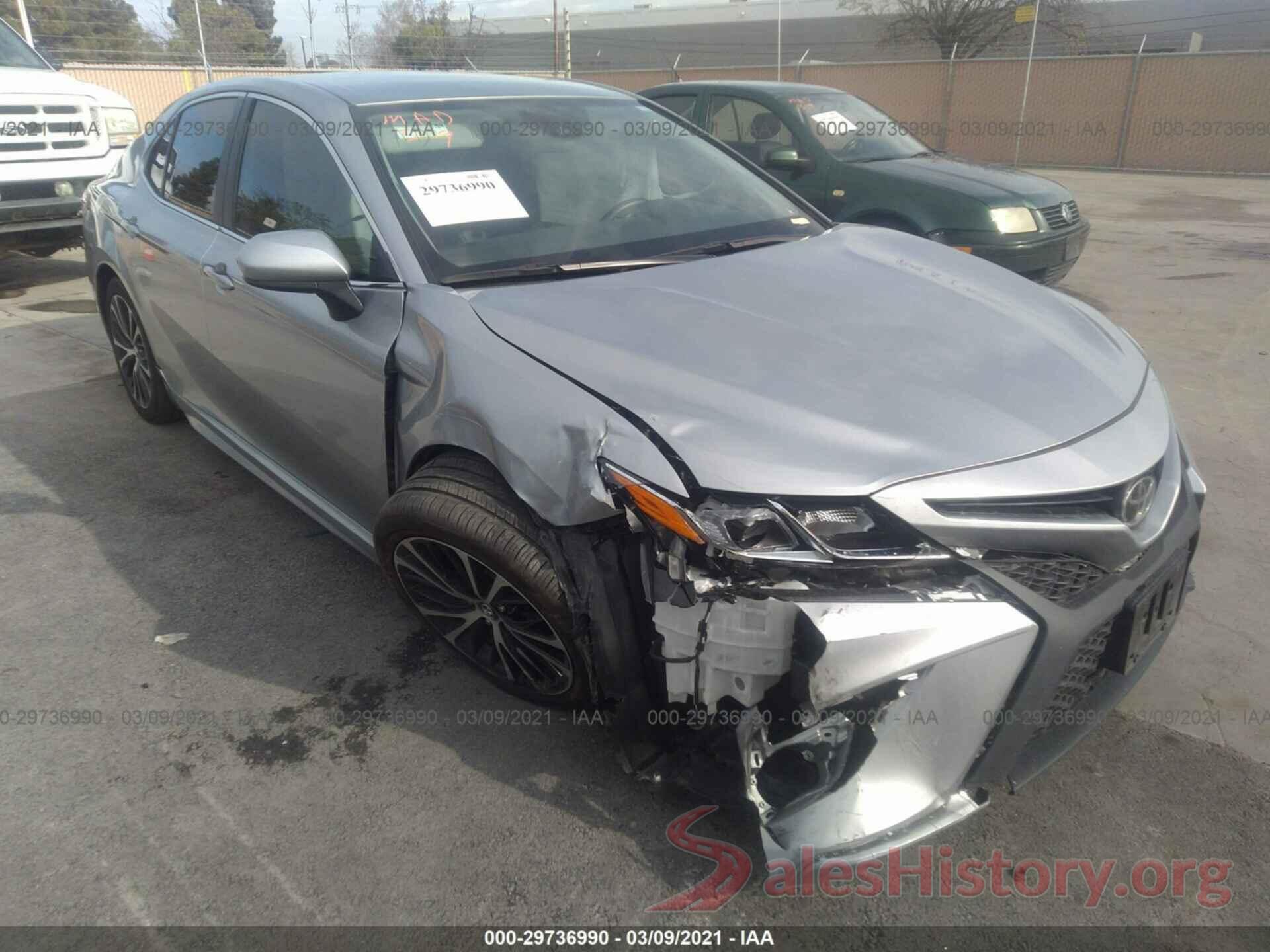 4T1B11HK4KU805749 2019 TOYOTA CAMRY