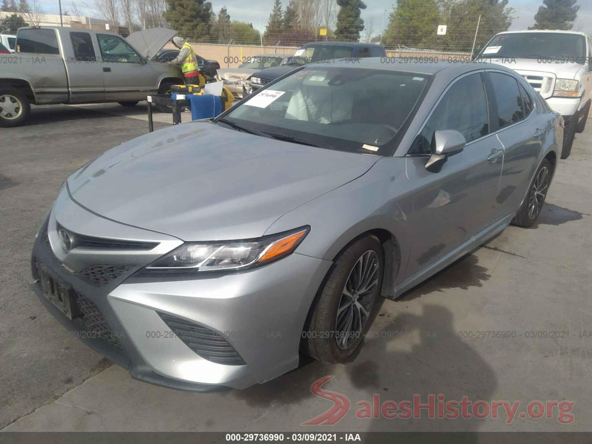 4T1B11HK4KU805749 2019 TOYOTA CAMRY