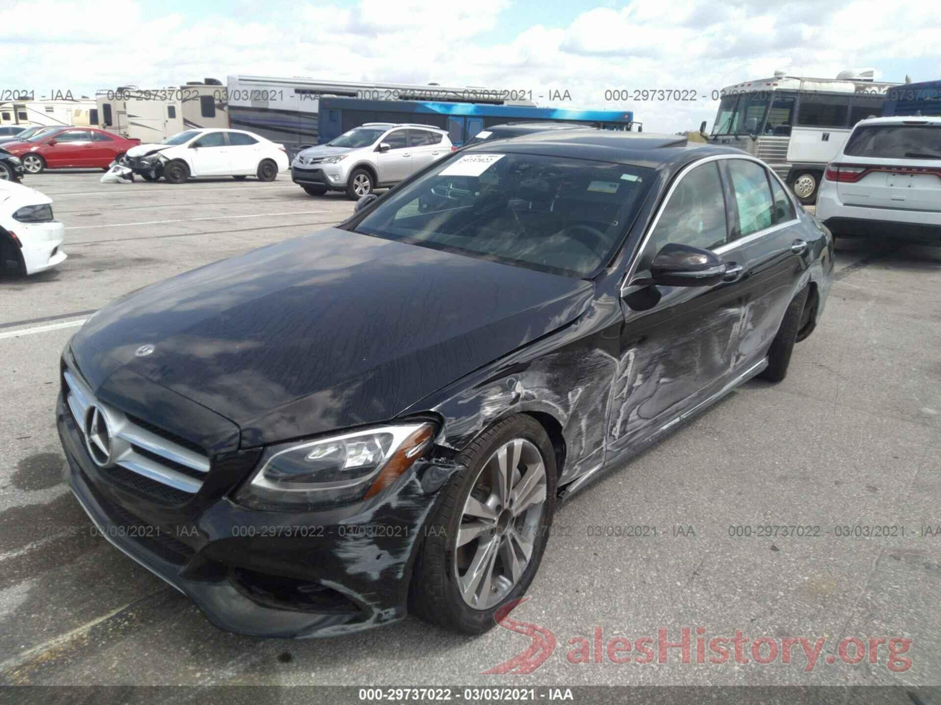 55SWF4JB2JU245142 2018 MERCEDES-BENZ C-CLASS