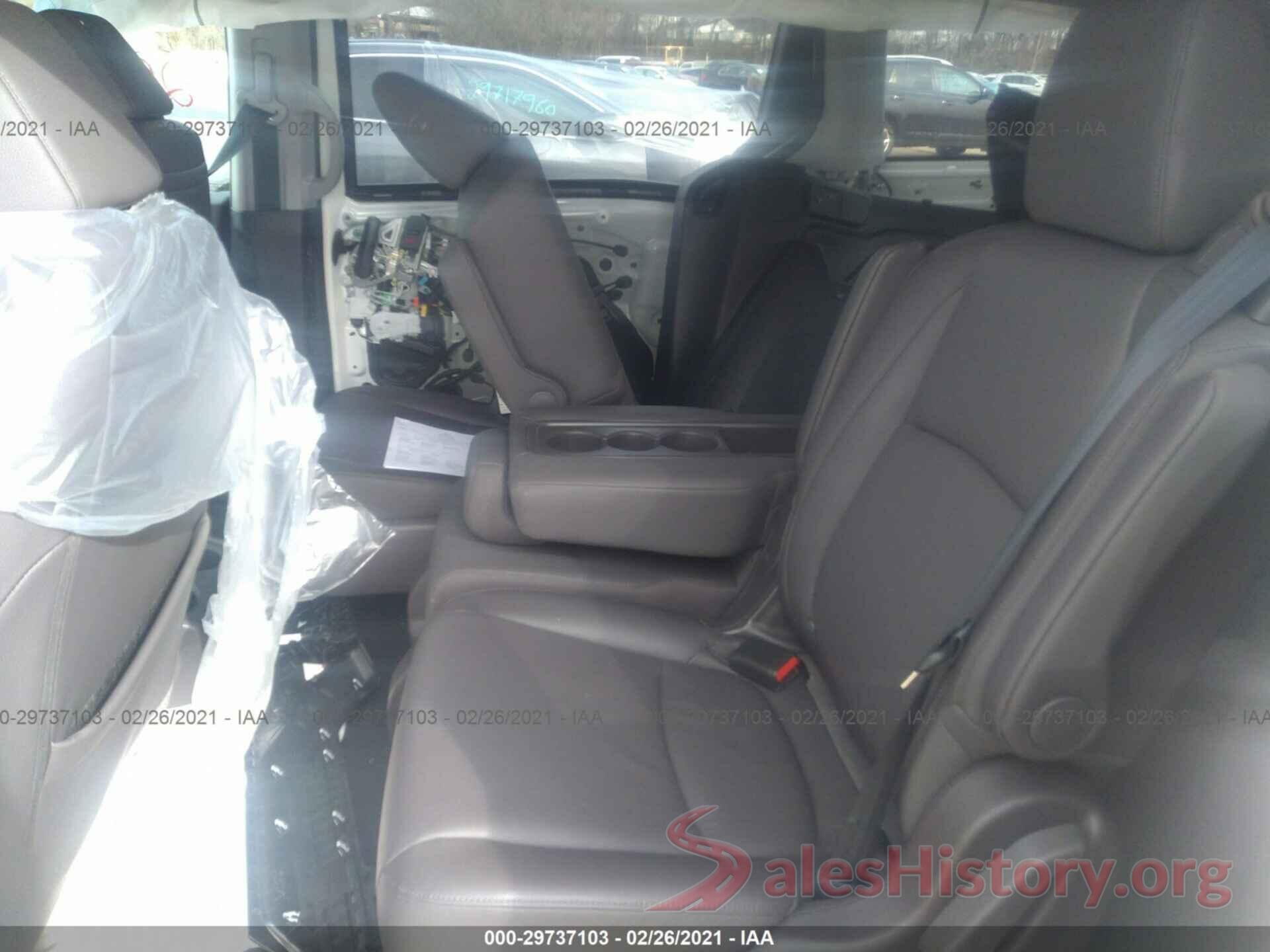 5FNRL6H92JB013405 2018 HONDA ODYSSEY