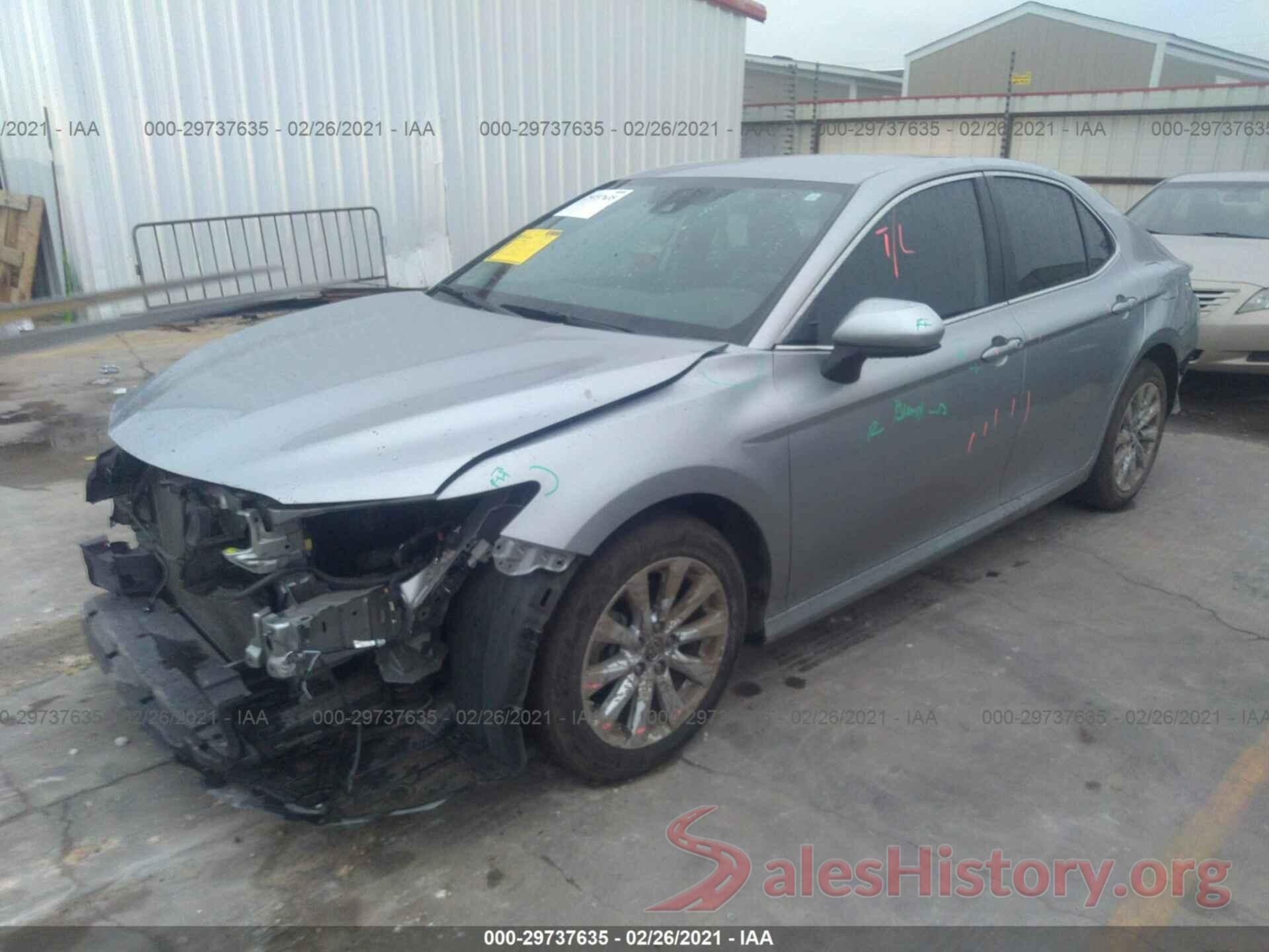 4T1B11HKXKU786544 2019 TOYOTA CAMRY