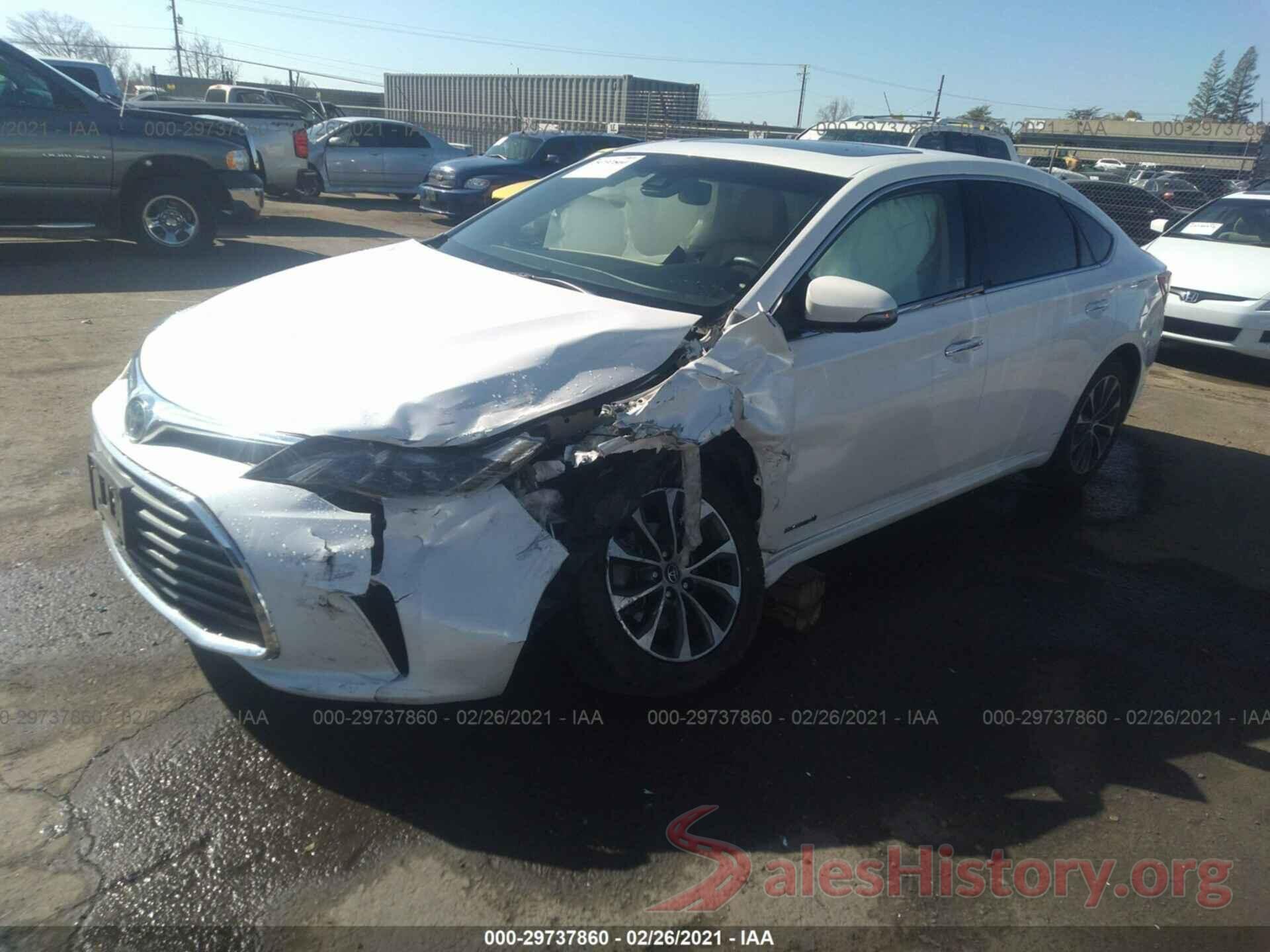 4T1BD1EB0JU063473 2018 TOYOTA AVALON