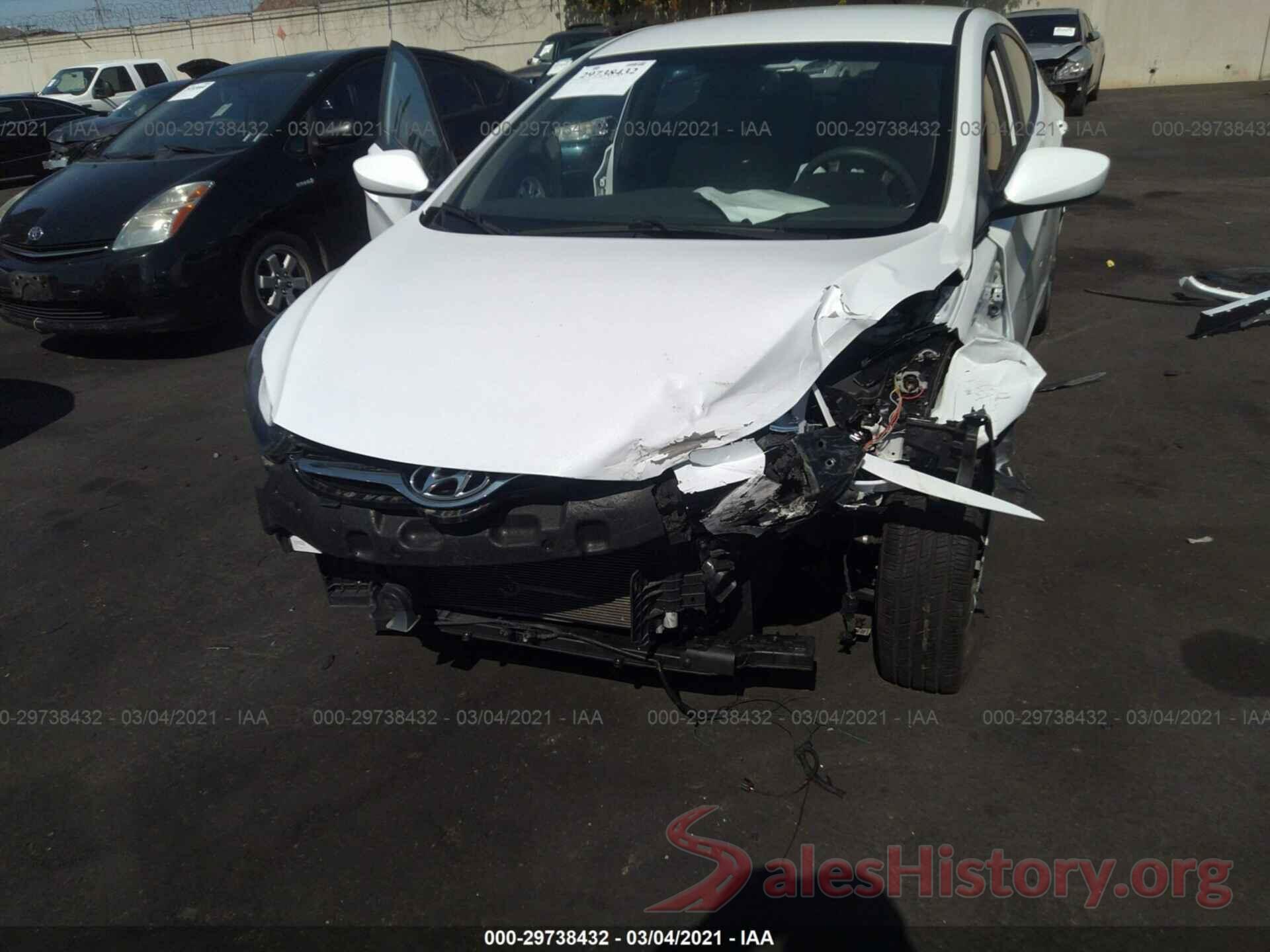 5NPDH4AEXGH771154 2016 HYUNDAI ELANTRA